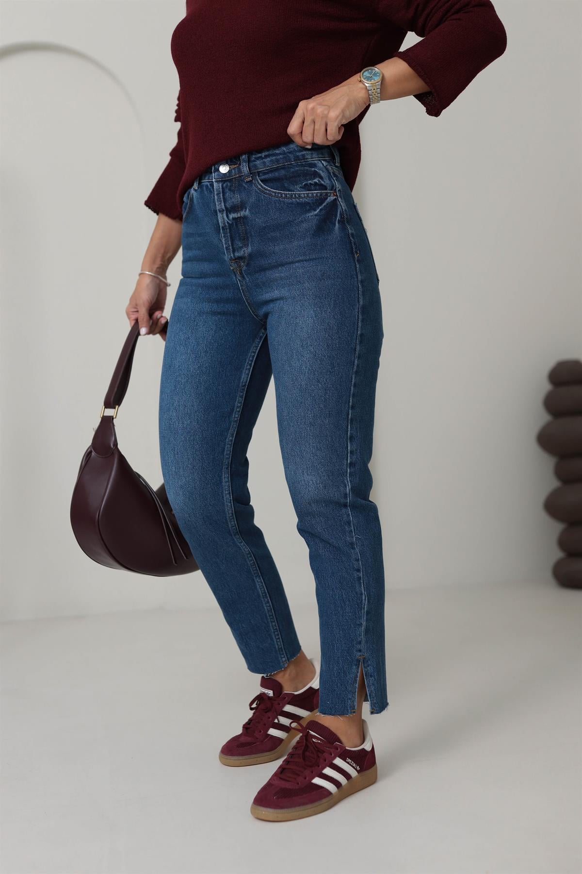 4381 Paça Yırtmaçlı Mom Fit Jean LACİVERT