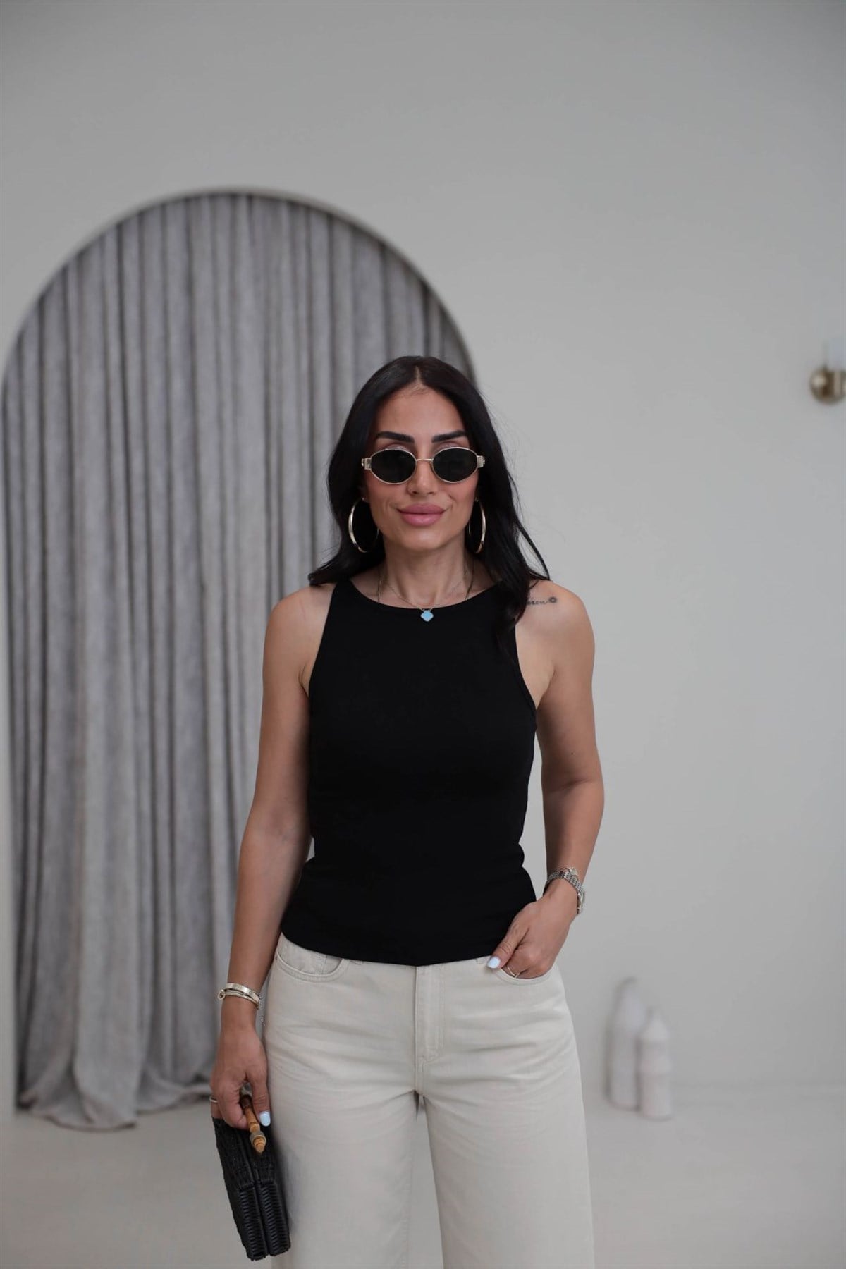 1048 Halter Yaka Likralı Bluz SİYAH