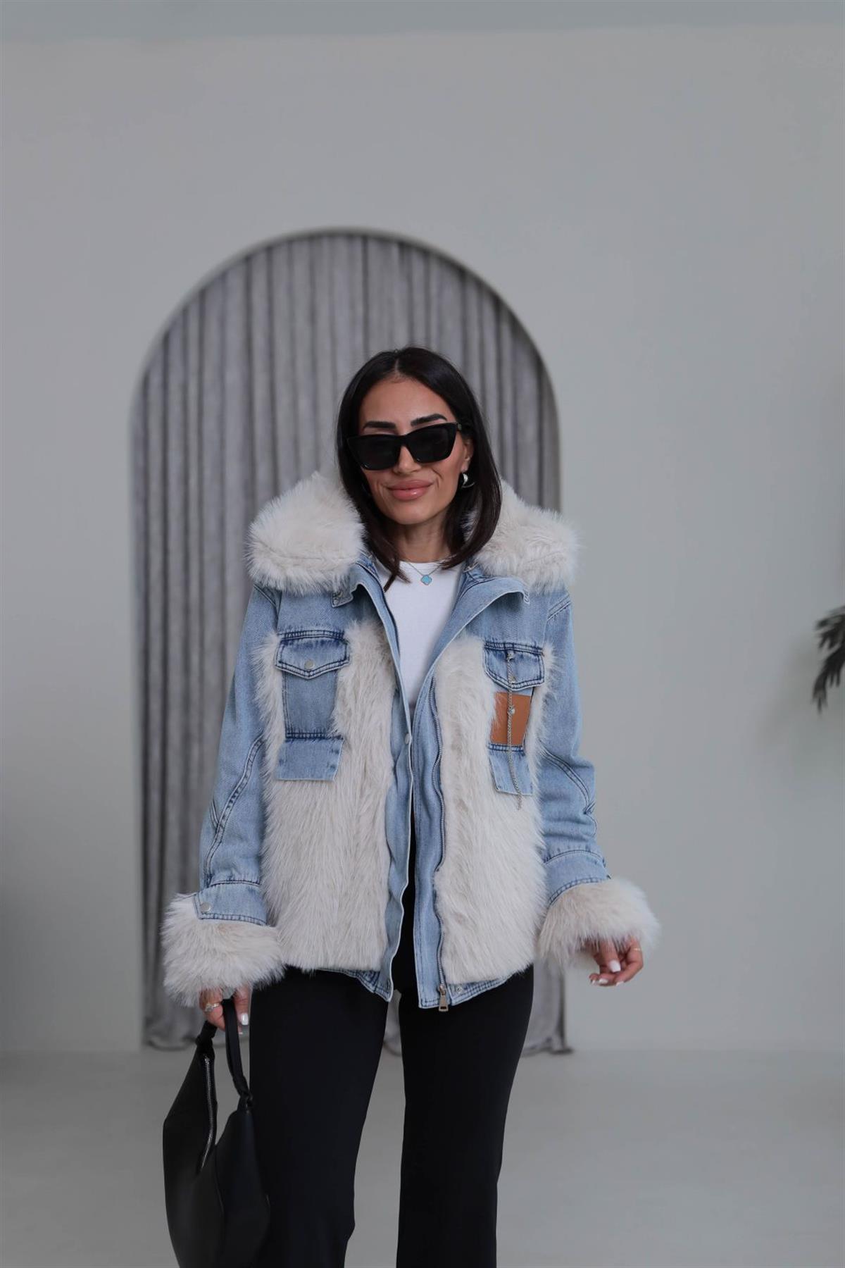 2726 Kürk Garnili Kot Detaylı Mont EKRU