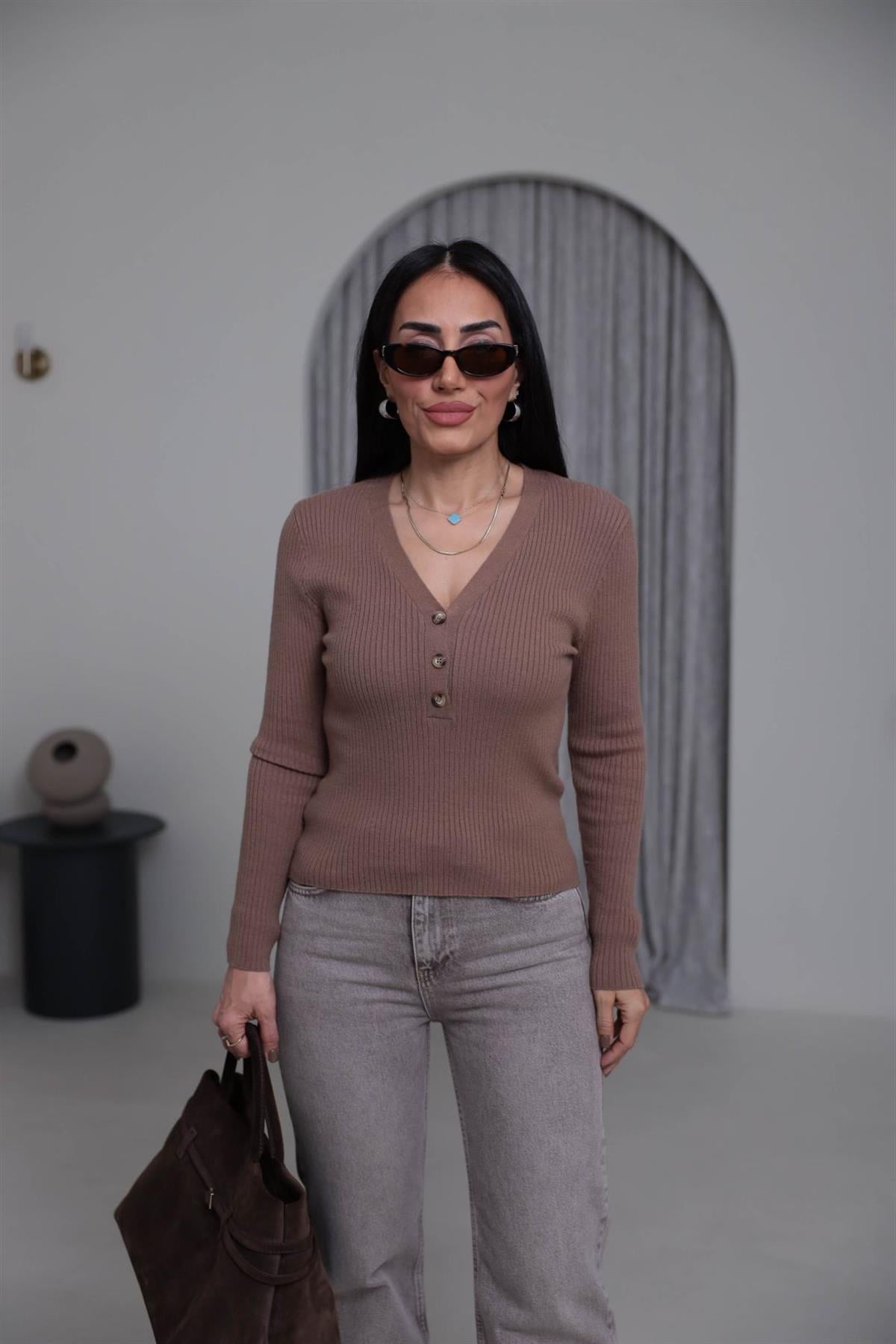 Orj V Yaka Yarım Düğmeli Korsman Triko CAMEL