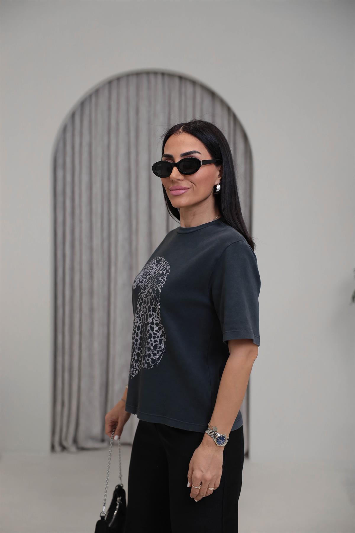 8111 Kaplan Baskılı Pamuklu Yıkamalı Tshirt ANTRASİT