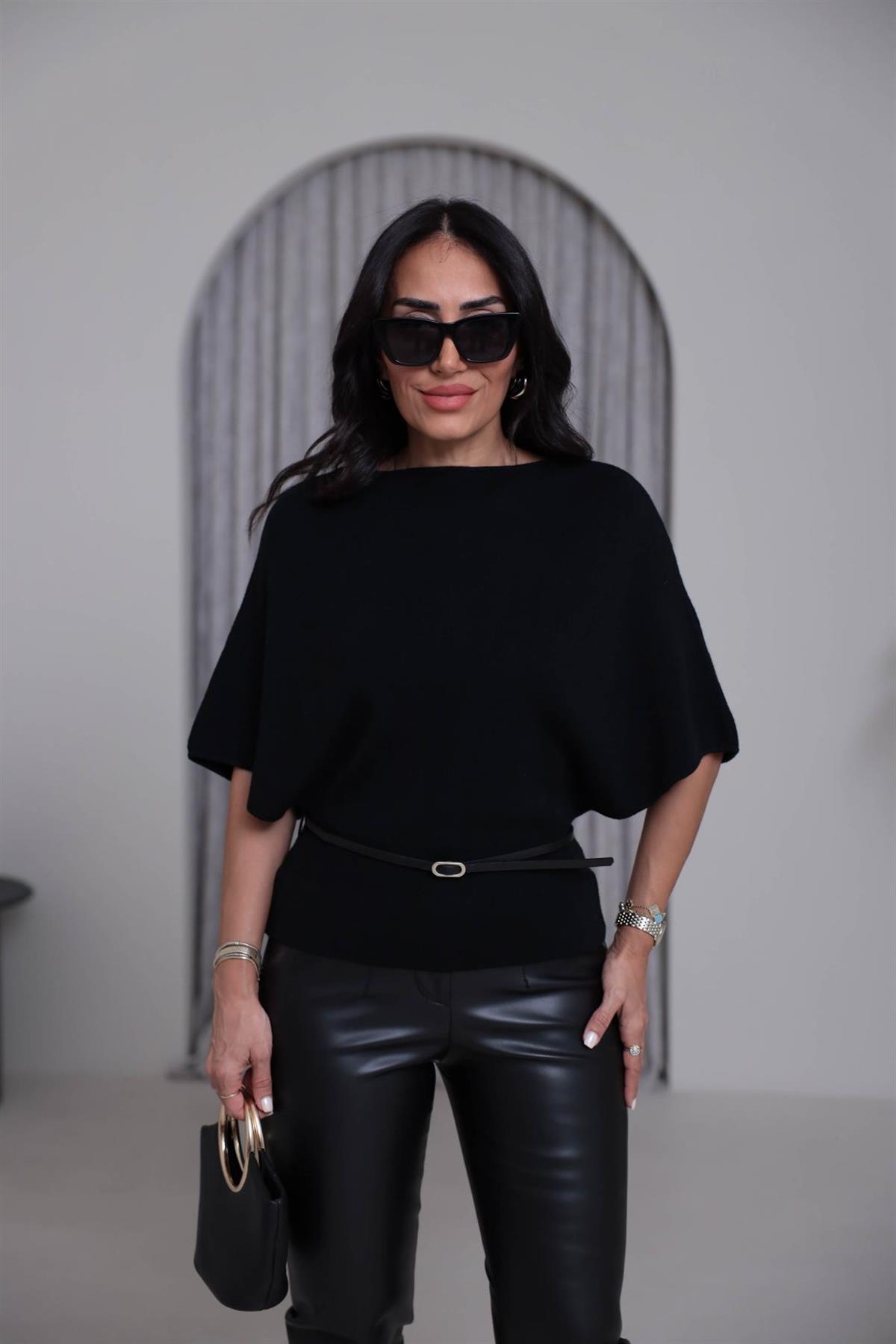 0838 Kayık Yaka Kemerli Triko Kazak SİYAH