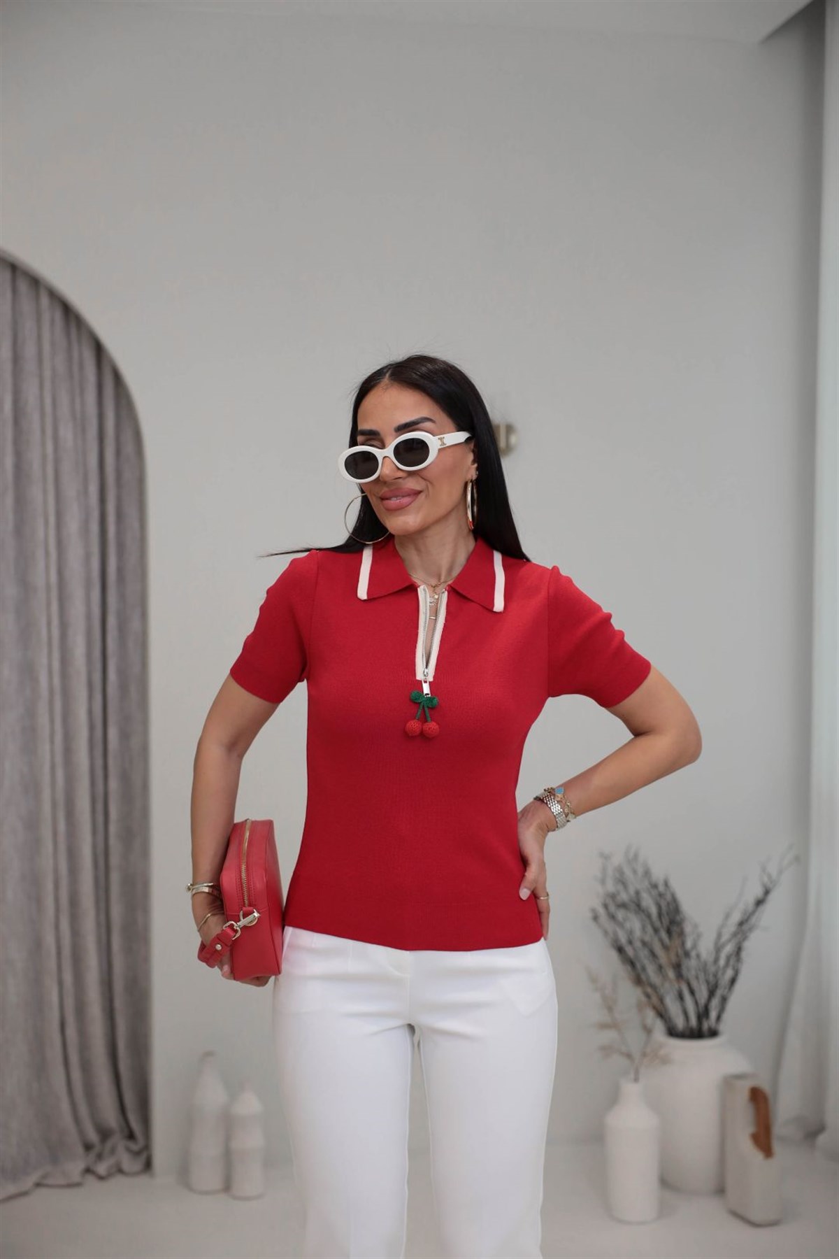 0620 Fermuarı Kiraz Aksesuarlı Rayon Triko Bluz KIRMIZI