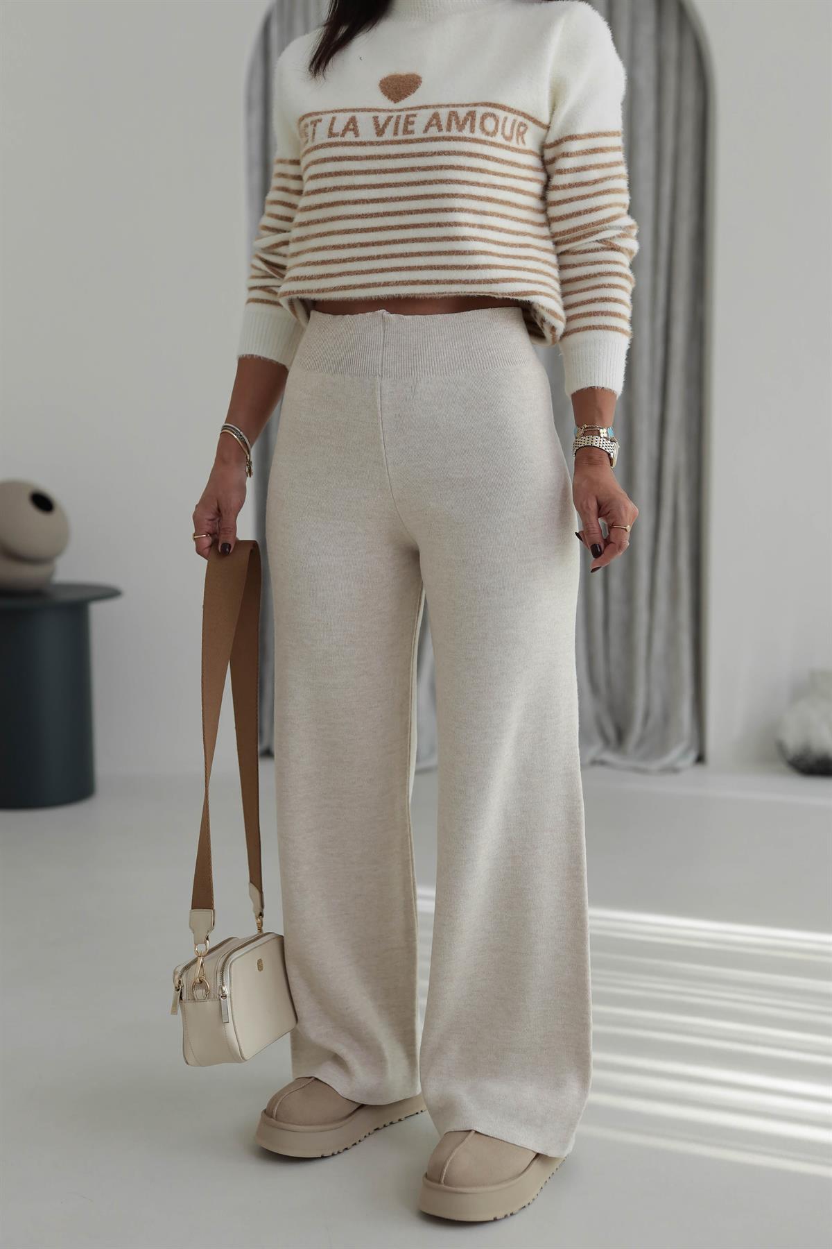 0076 Triko Pantolon TAŞ