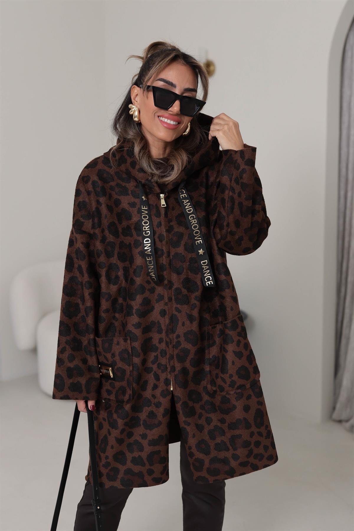 7821 Kahve Leopar Desen Armalı Kaban