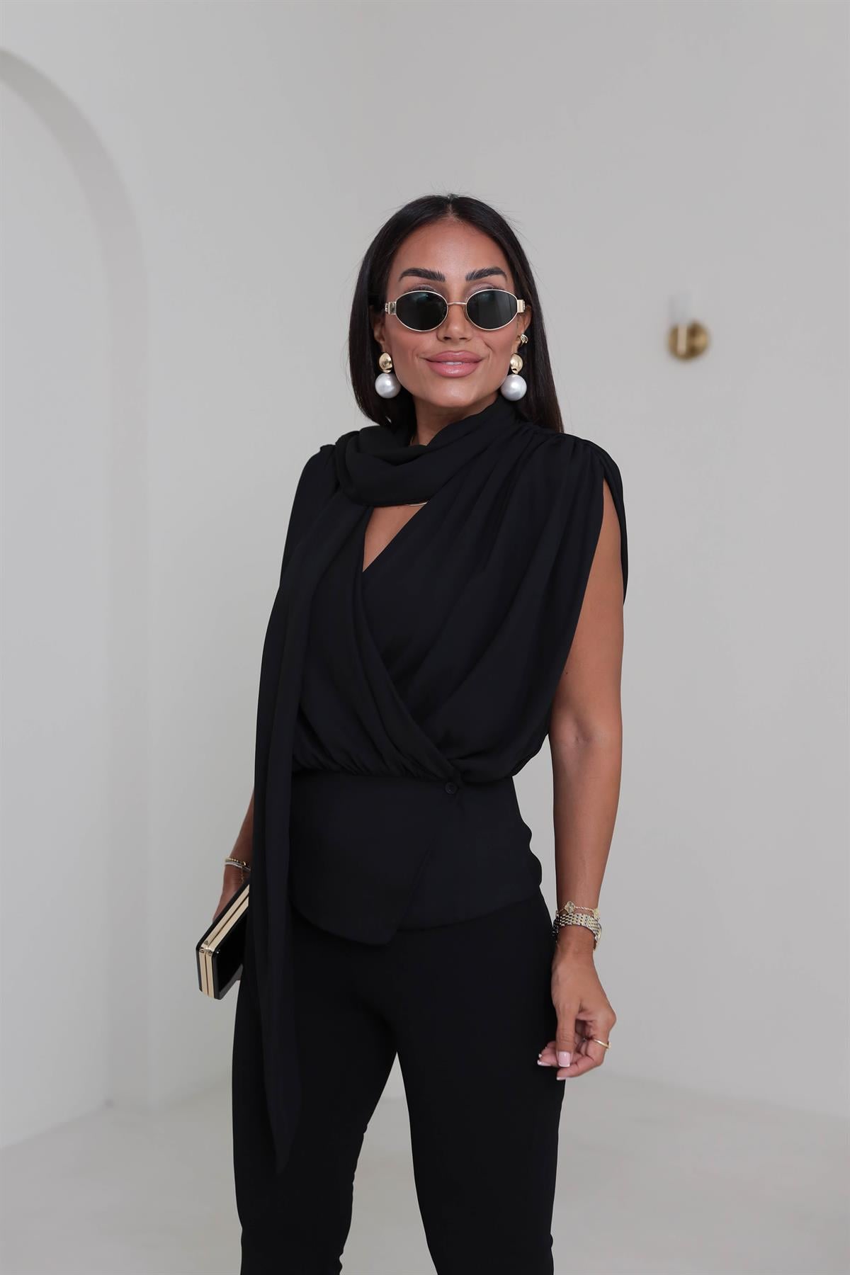 6197 Vatkalı Şal Detaylı Bluz SİYAH