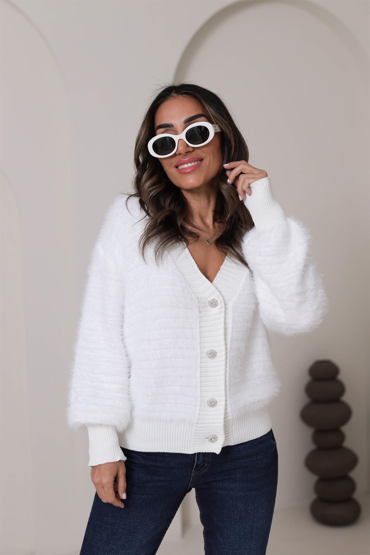 0036 Taşlı Düğmeli Sakallı Yumoş Hırka EKRU