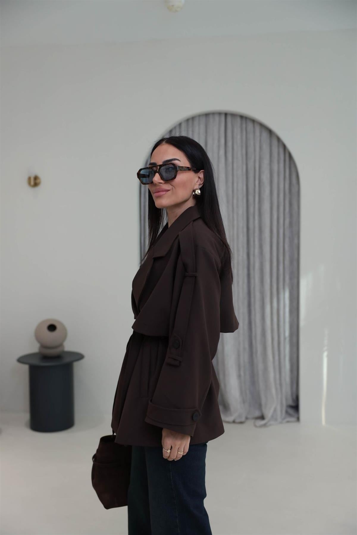 Apoletli Tasarım Astarlı Premium Kısa Trençkot KAHVE