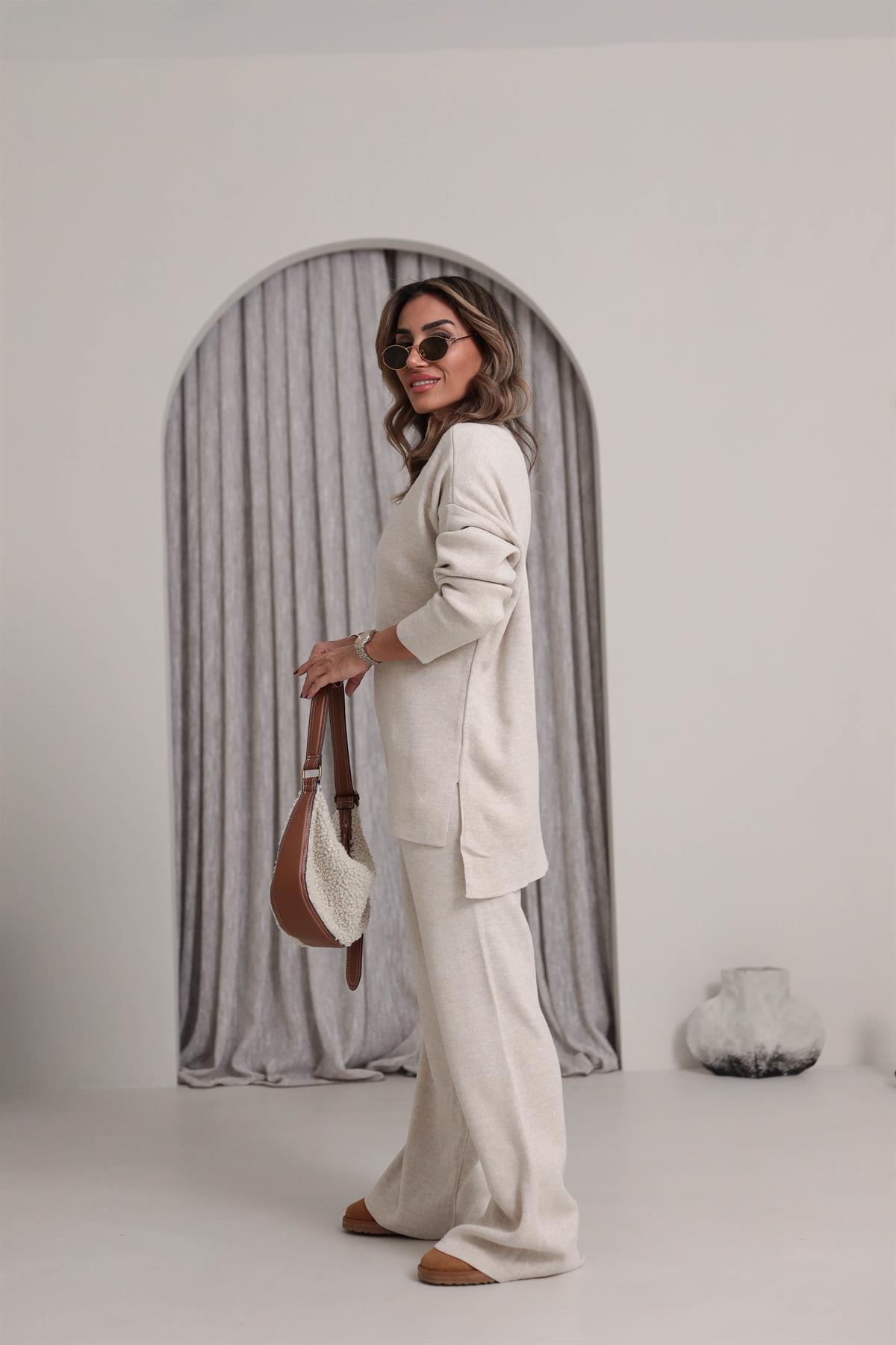 0001 Yarım Balıkçı Pantolonlu Triko Takım TAŞ