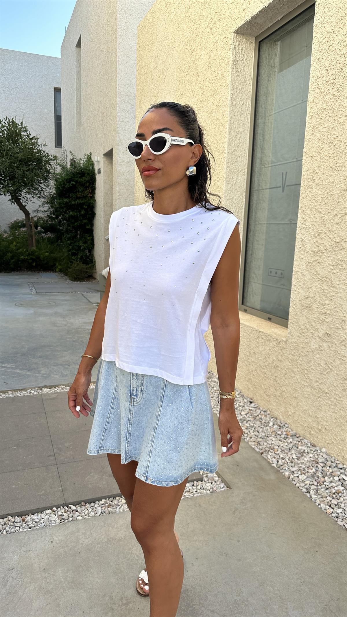 6175 Önü Taşlı Sıfır Kol Tshirt