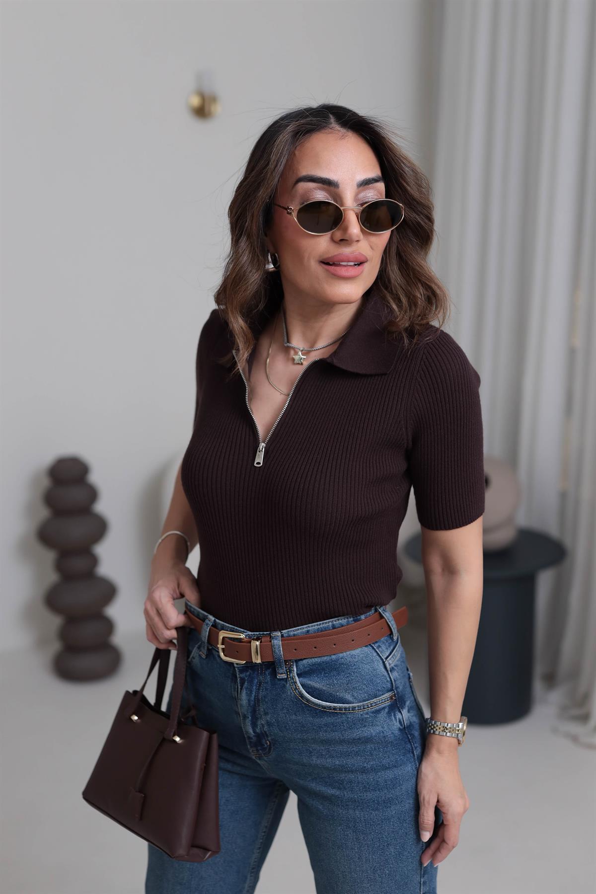 Yarım Fermuarlı Kısa Kol Fitilli Triko Buluz KAHVE