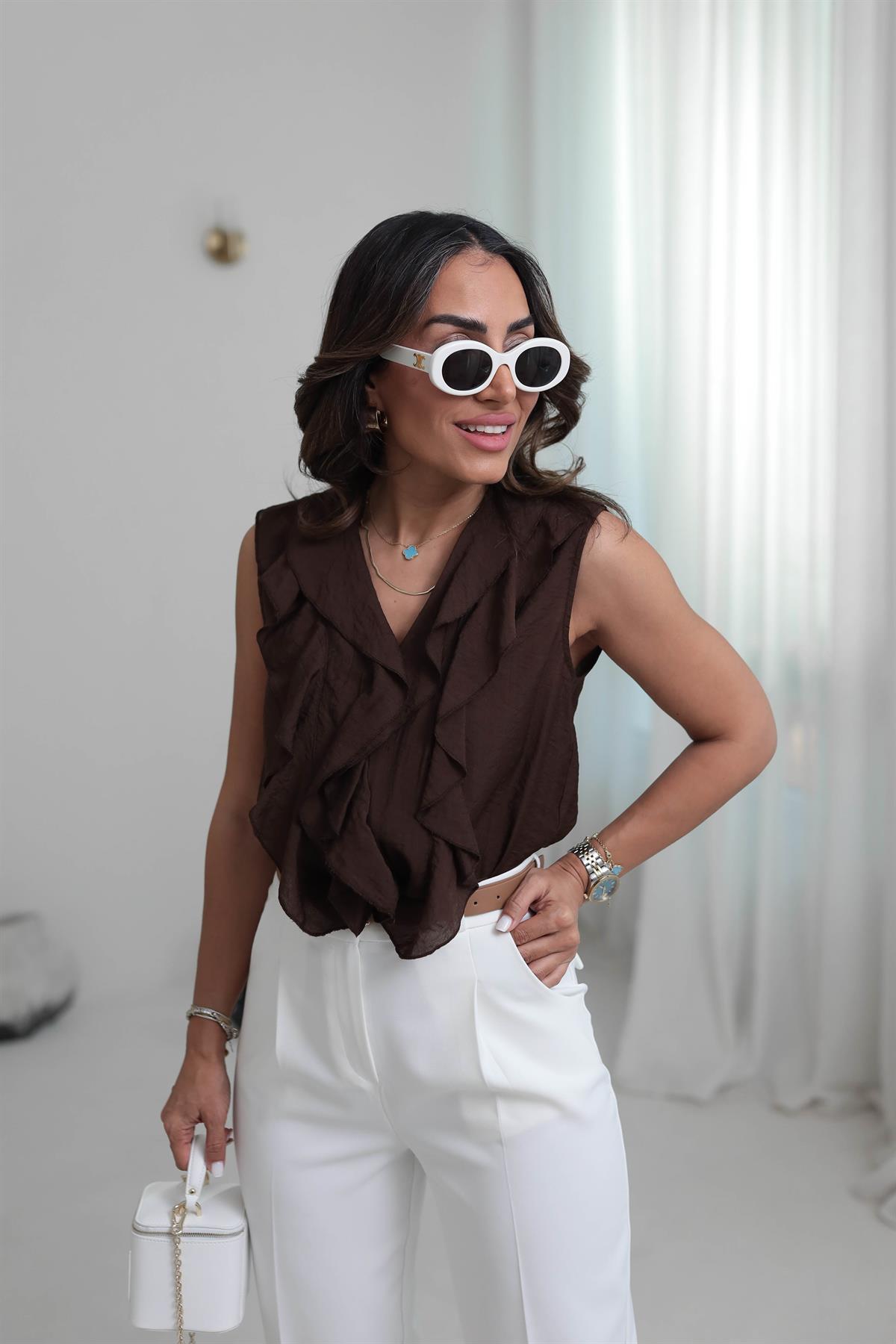 0072 Sıfır Kol Fırfır Detaylı Gömlek ACI KAHVE