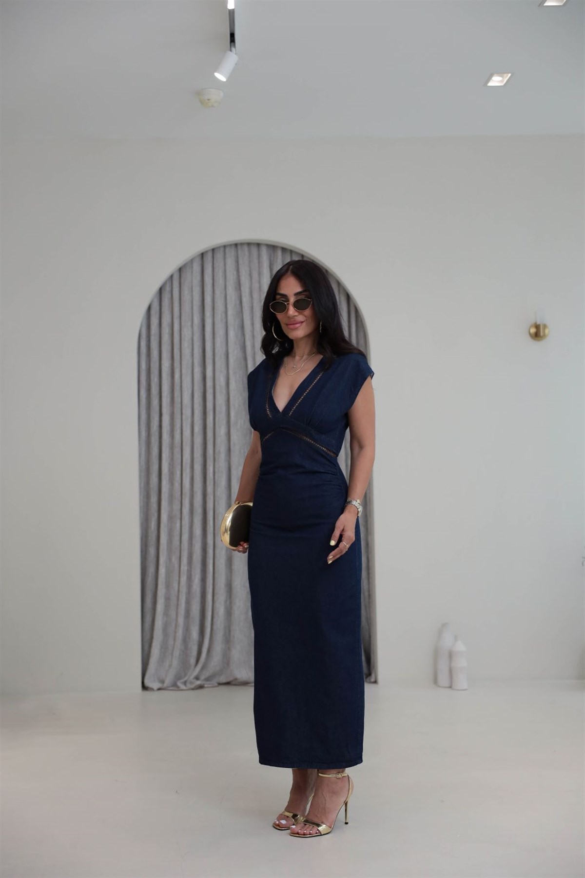 1027 V Yaka Şerit Detaylı Denim Elbise LACİVERT