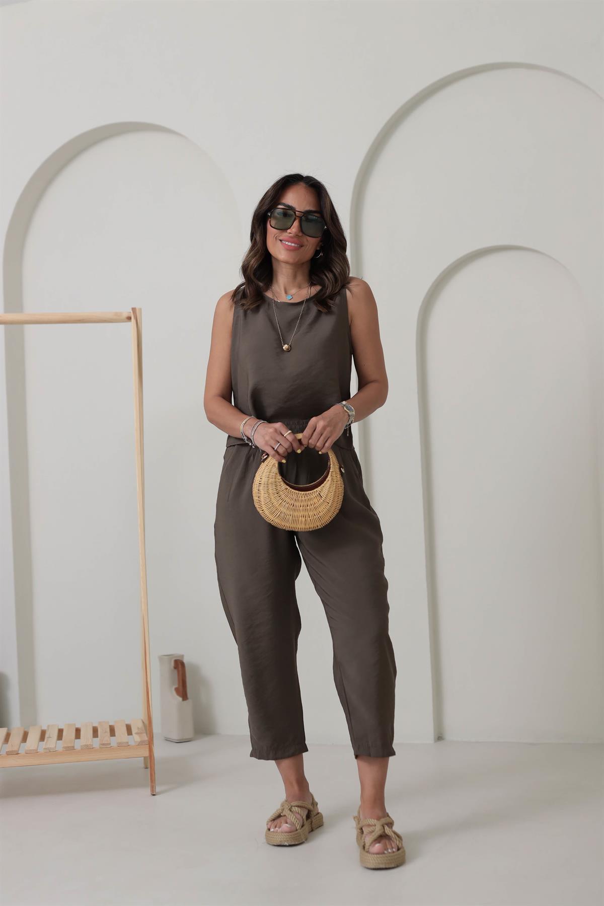 3089 Tencel Kumaş Kolsuz Takım HAKİ YEŞİL