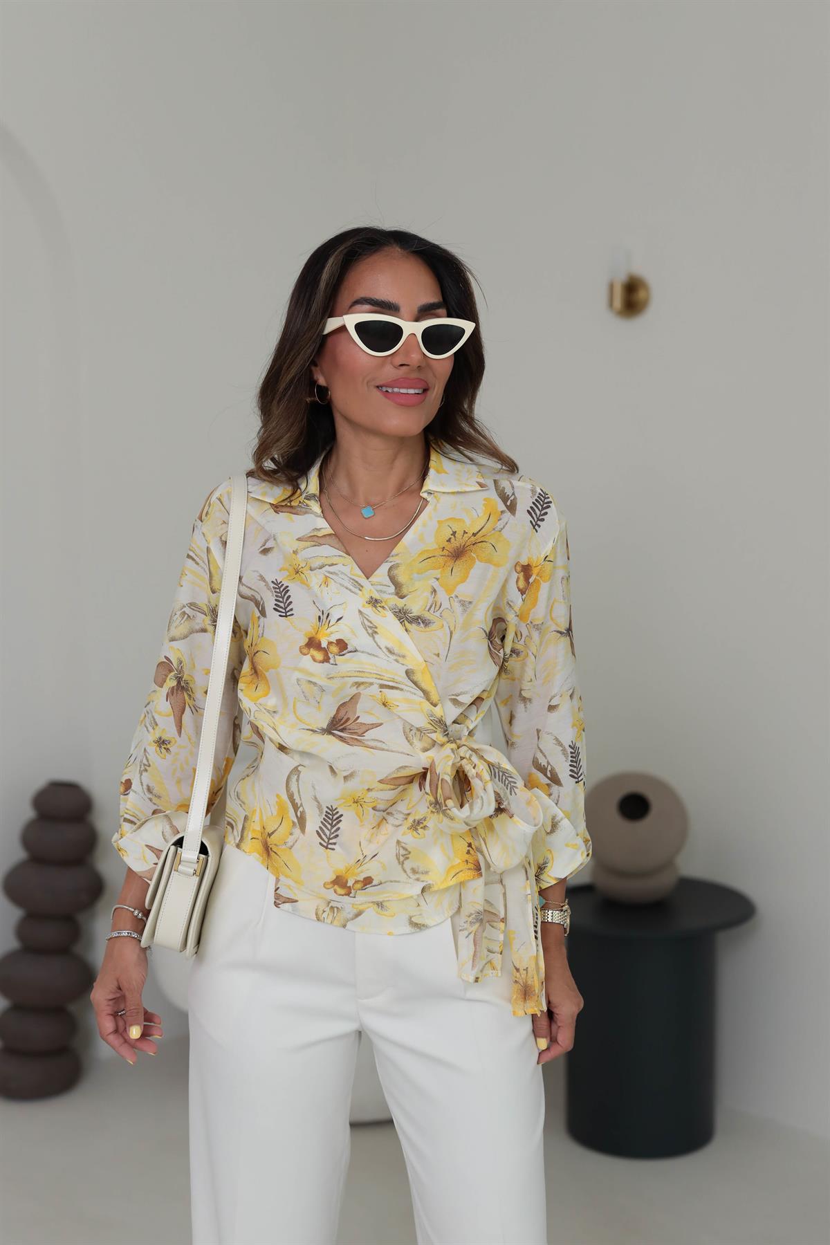 8553 Kruvaze Bağlamalı Desenli Gömlek Bluz SARI