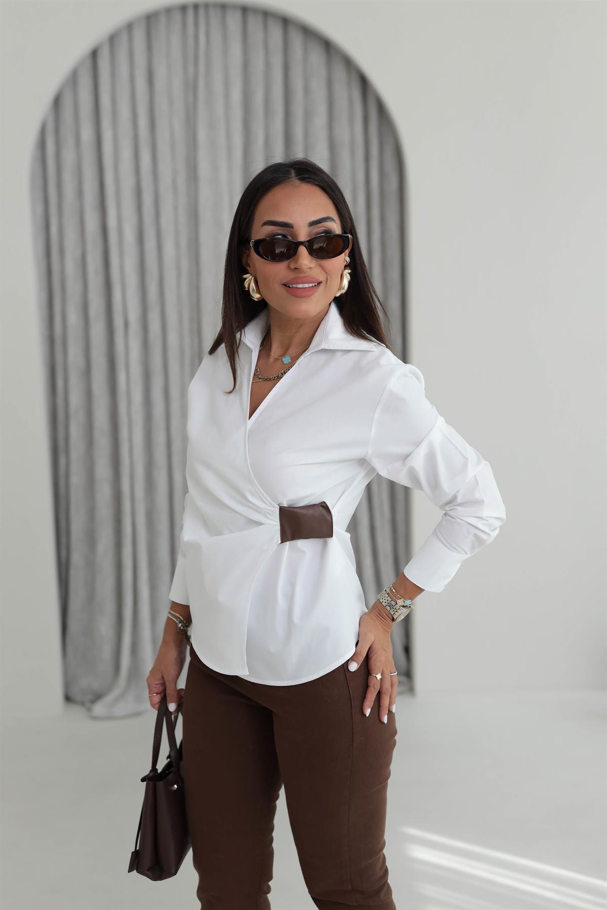 7584 Deri Detaylı Poplin Gömlek BEYAZ