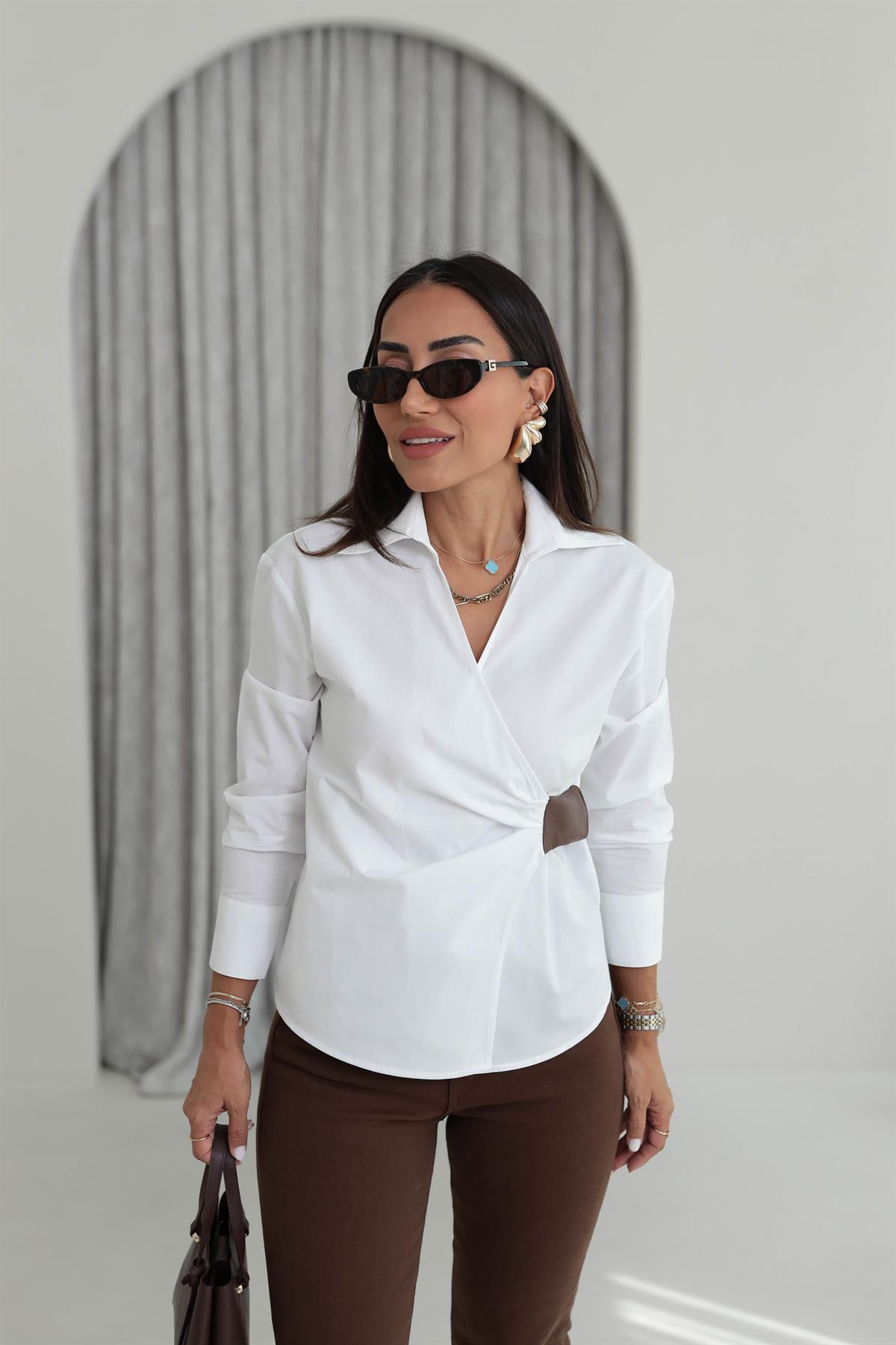 7584 Deri Detaylı Poplin Gömlek BEYAZ