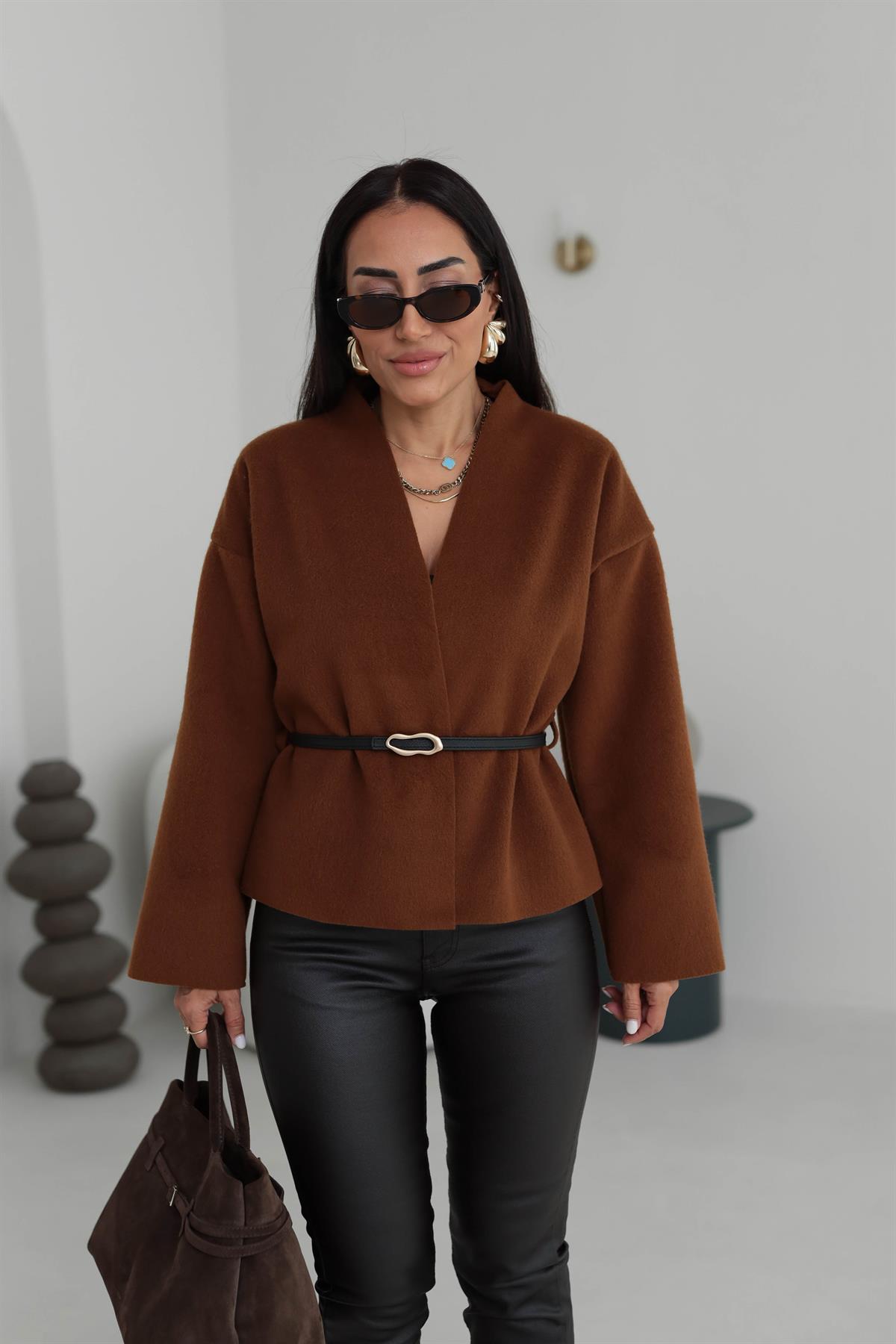 2223 Kemer Detaylı Kaşe Ceket TARÇIN