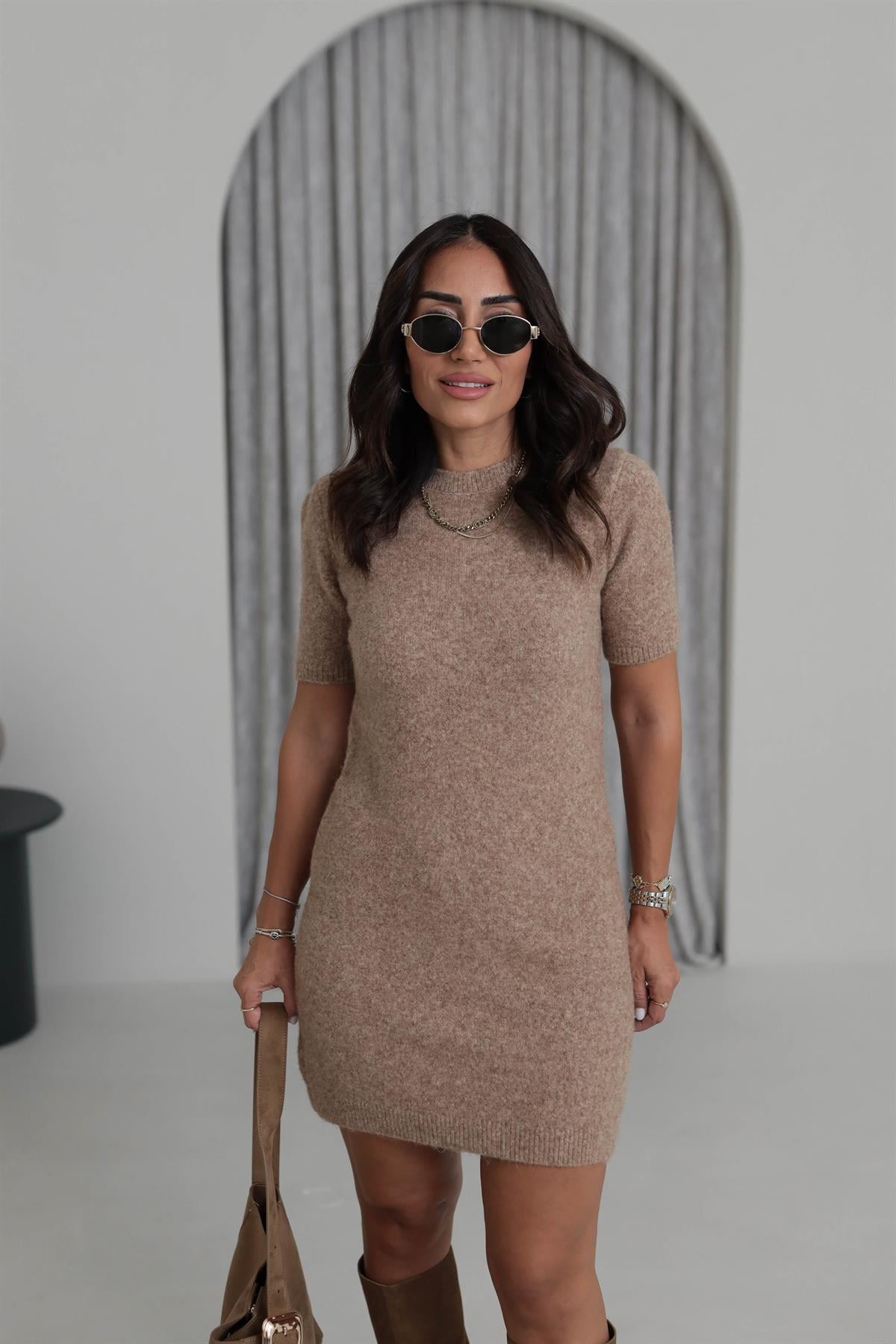 0257 Bisiklet Yaka Yumuşak Dokulu Elbise KOYU BEJ