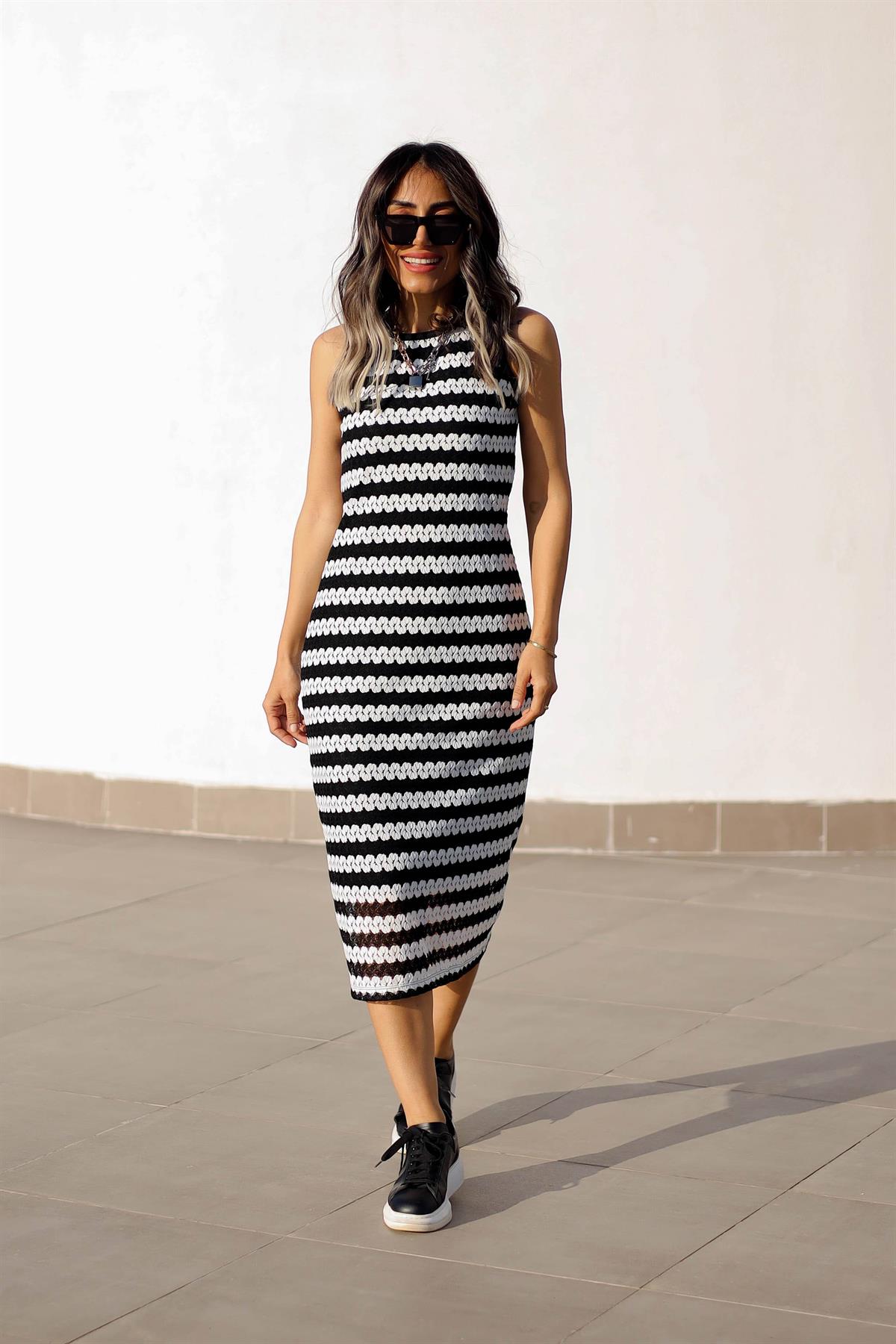 6106 Ajurlu Sıfır Kol Elbise