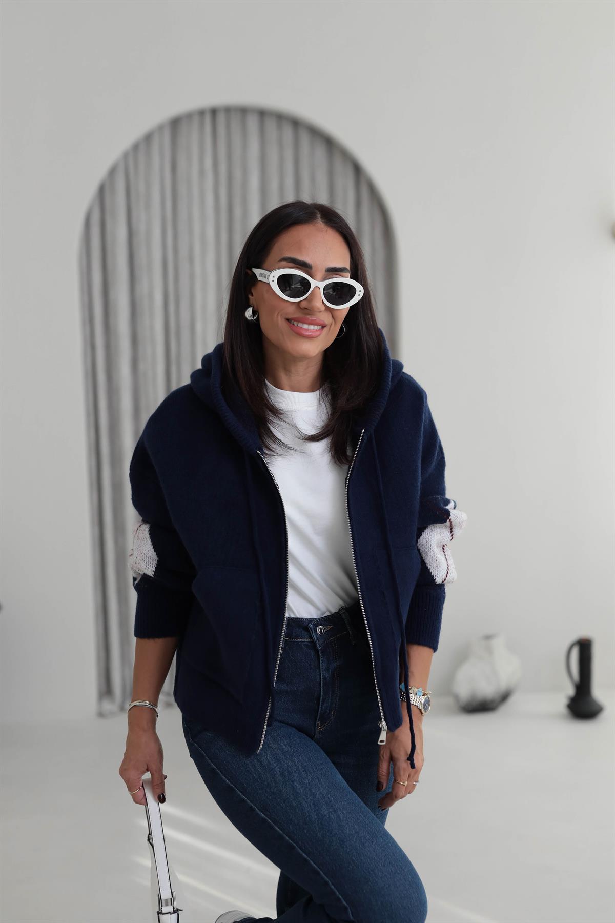 2536 Kol Desenli Fermuarlı Kapşonlu Triko Bomber LACİVERT