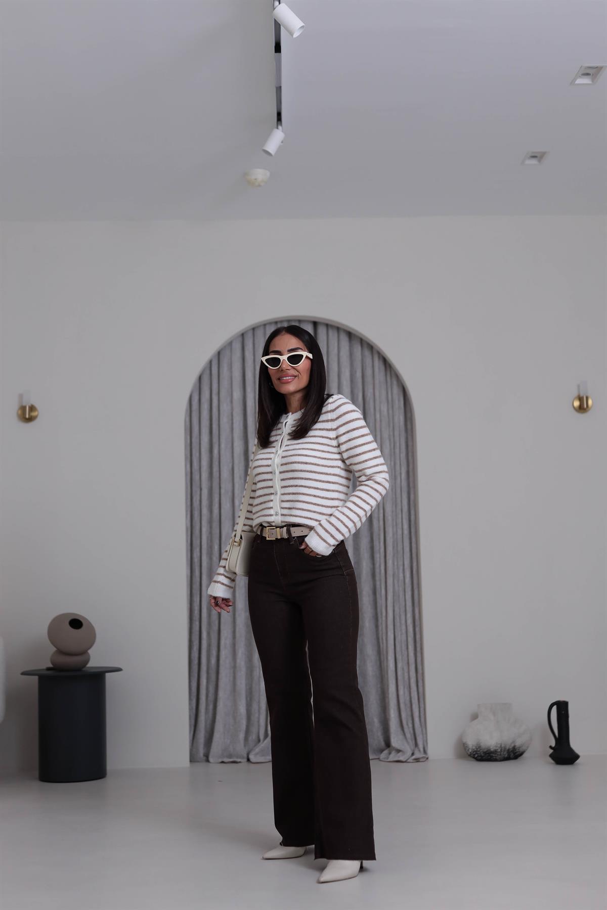 4870 Çizgili Şardonlu Bisiklet Yaka Hırka EKRU