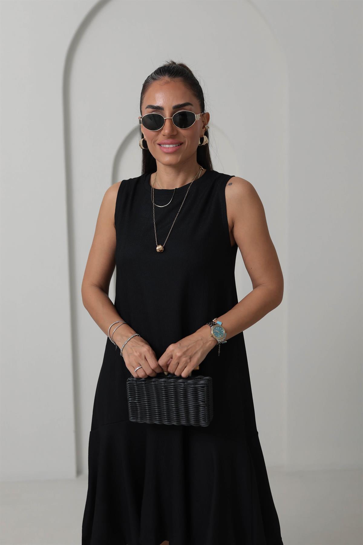 A9901 Eteği Volanlı Kolsuz Elbise SİYAH