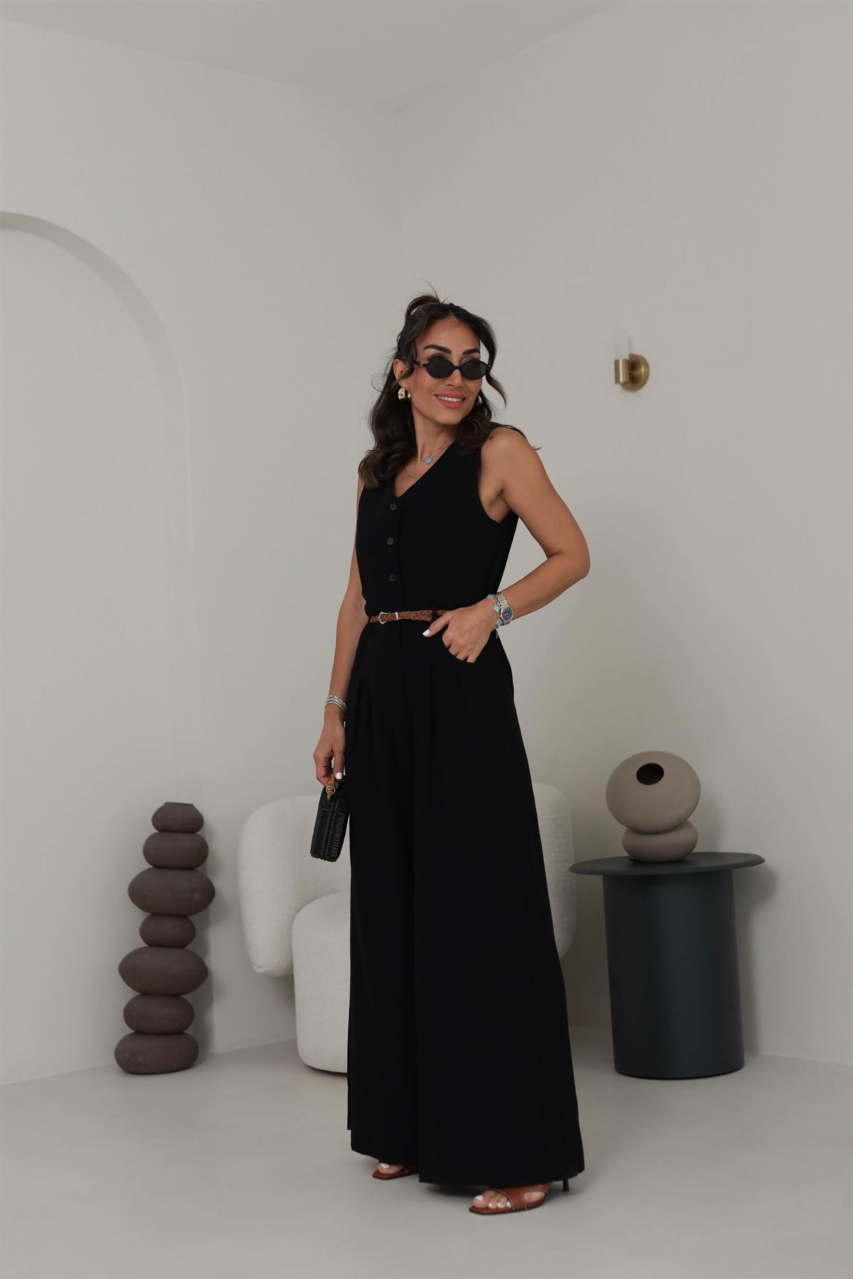 0022 Sıfır Kol Kemerli Keten Tulum SİYAH