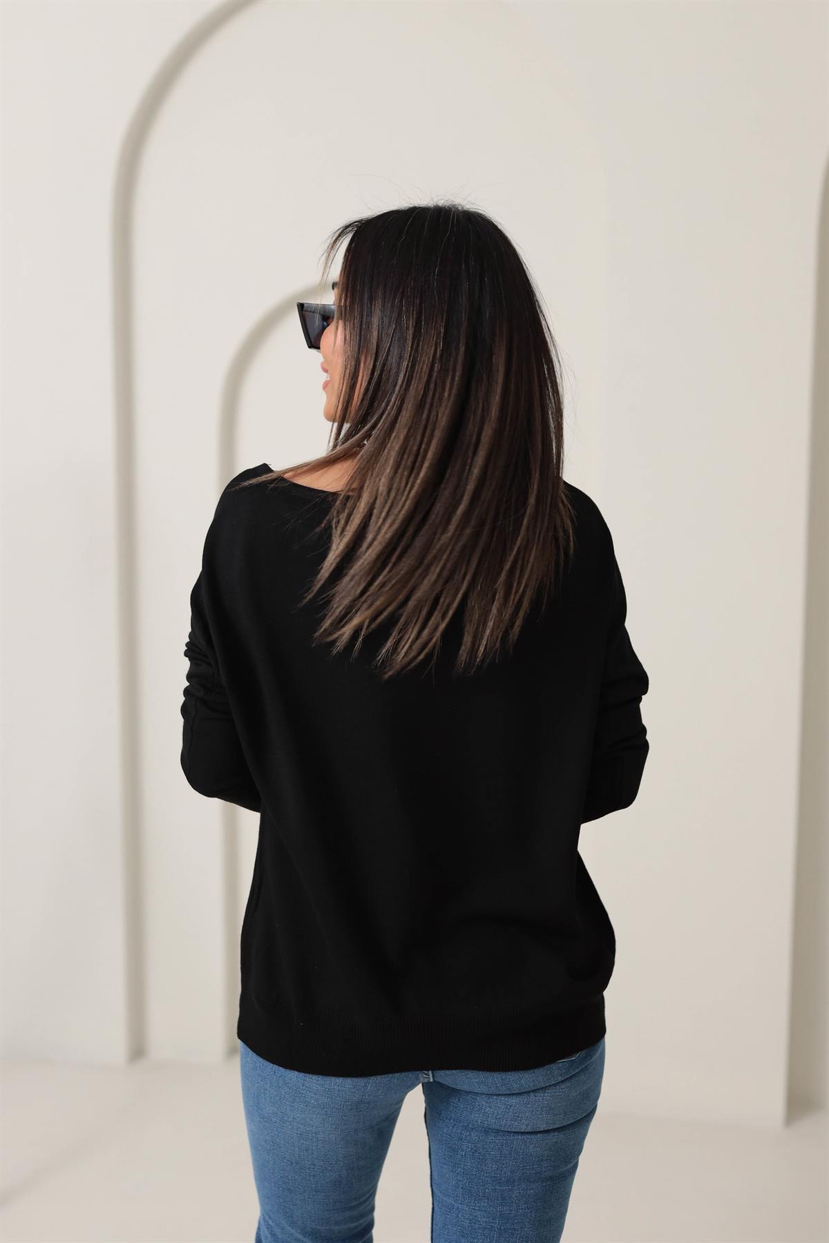 0734 Kayık Yaka T Kol Triko