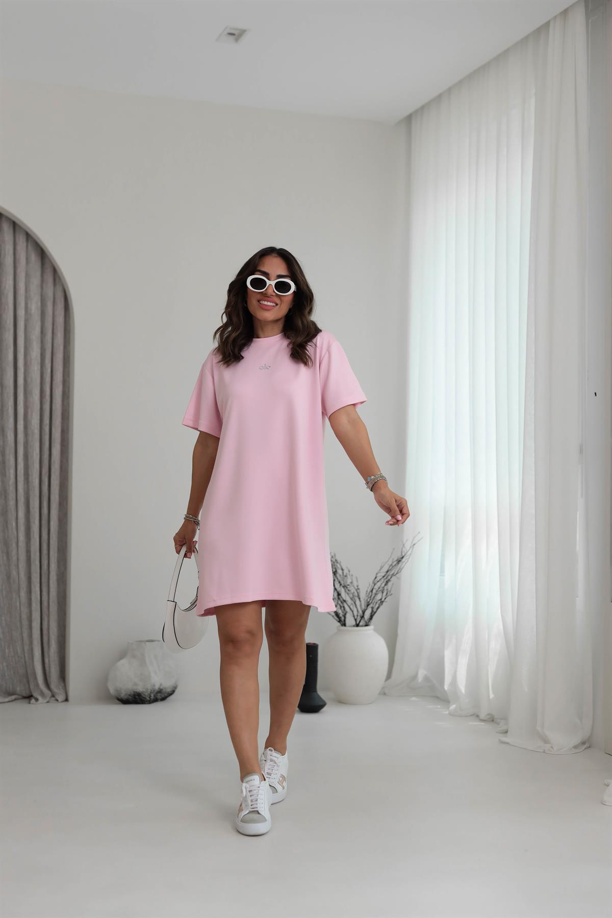 1570 Baskılı Modal Kumaş Rahat Kalıp Elbise PEMBE