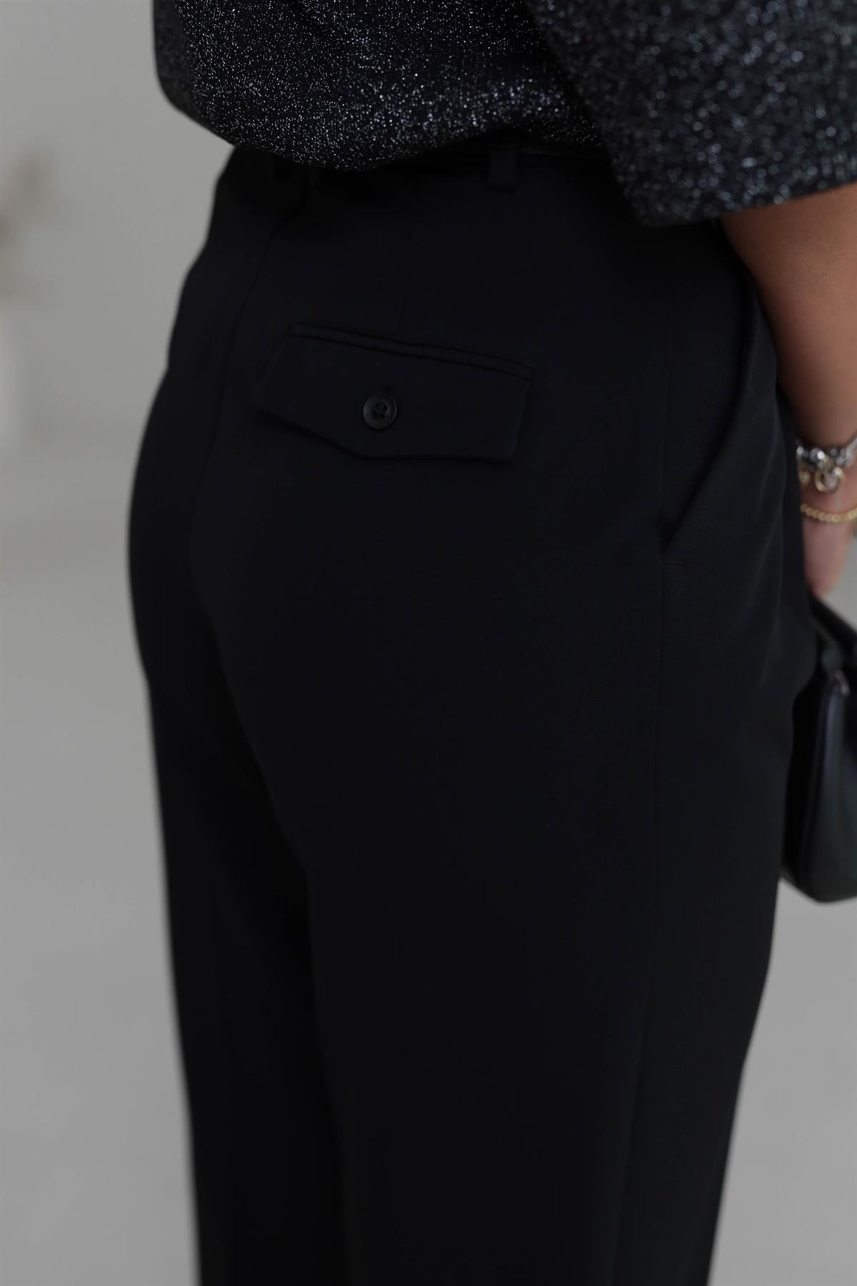 2167 Kemerli Pensli Pantolon SİYAH