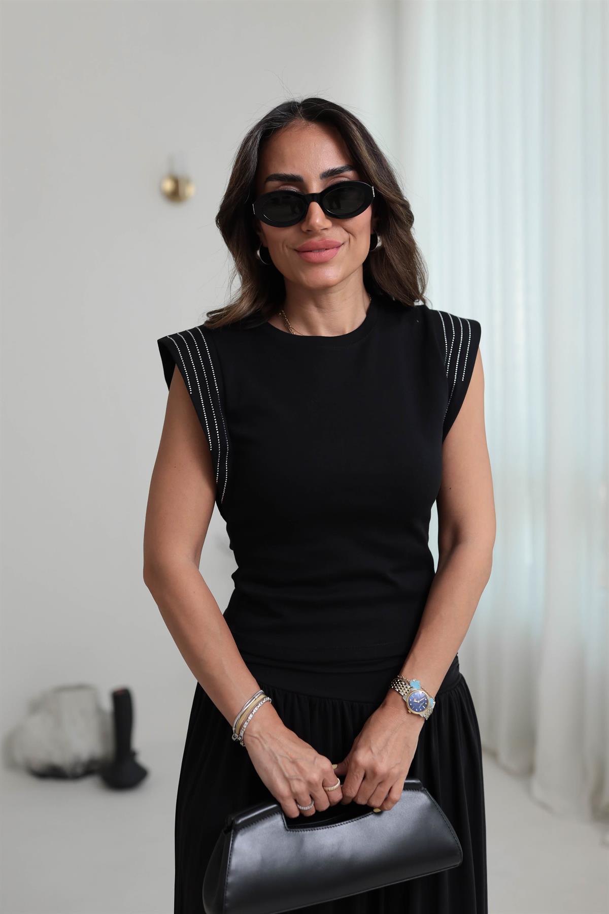 3254 Geniş Omuz Şerit Taşlı Pamuklu Tshirt SİYAH