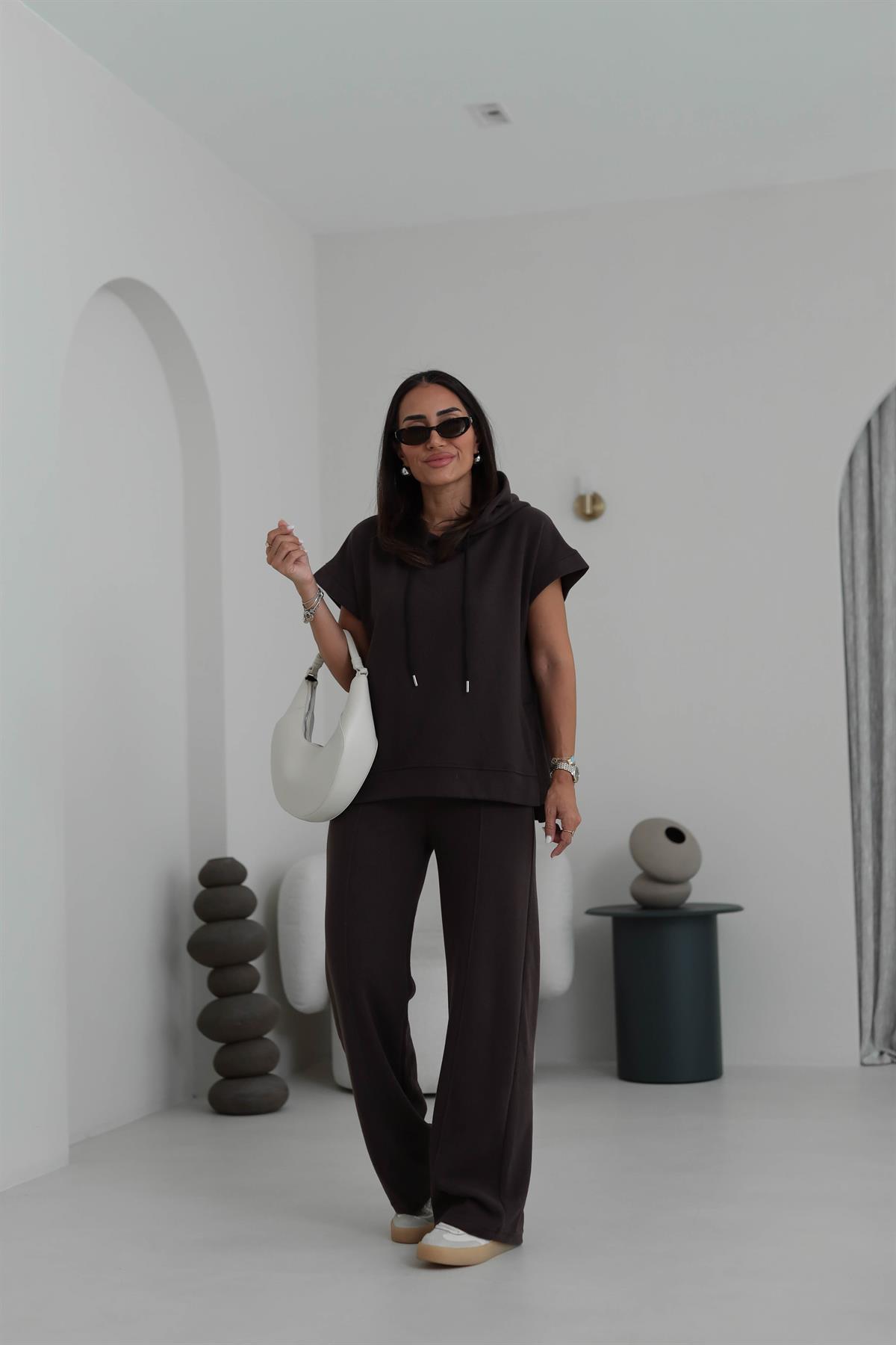 2030 Kapşonlu Kısa Kol Selanik Takım KAHVE