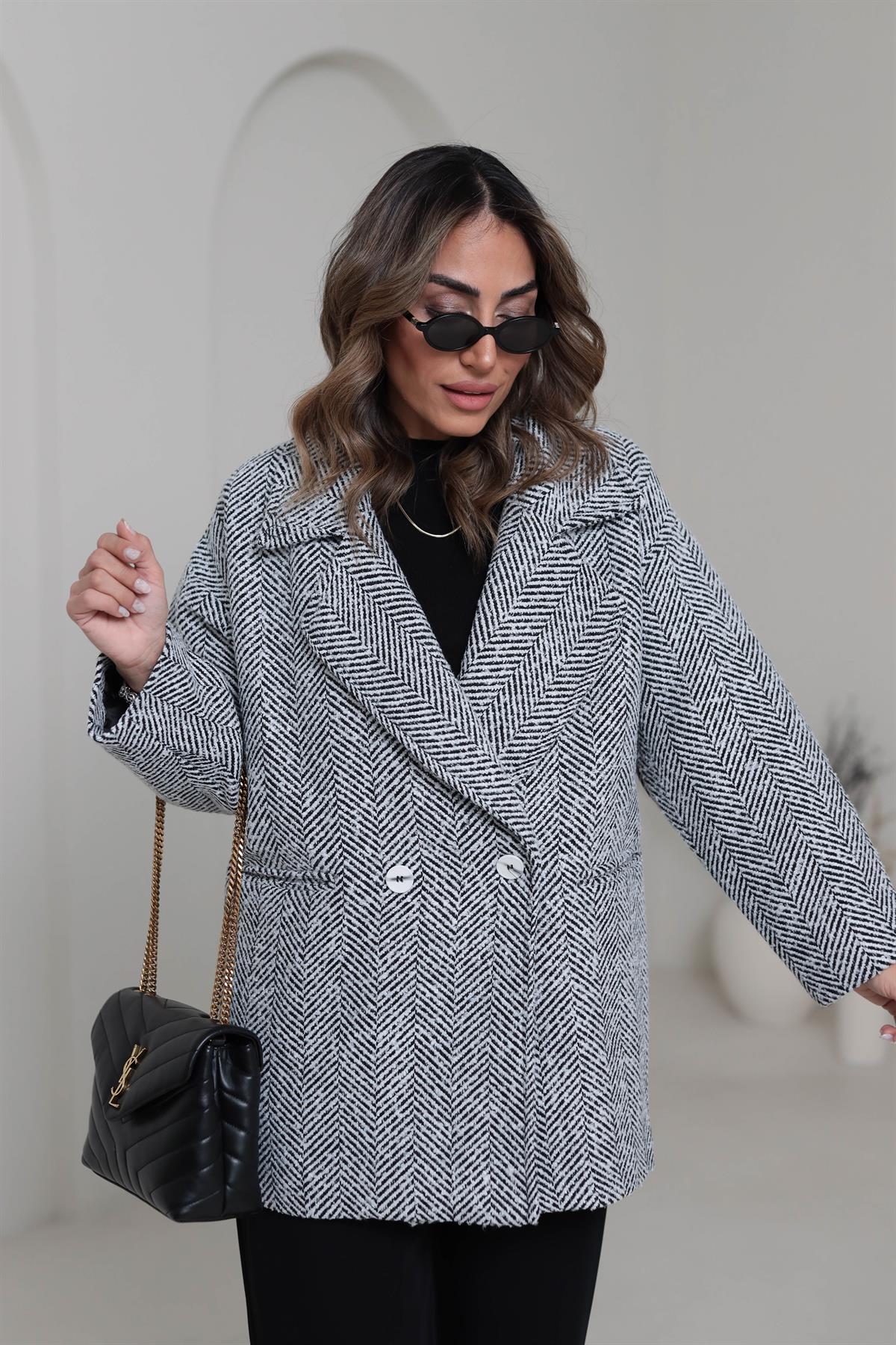 9526 Balıksırtı Desen Ara Boy Kaban SİYAHBEYAZ