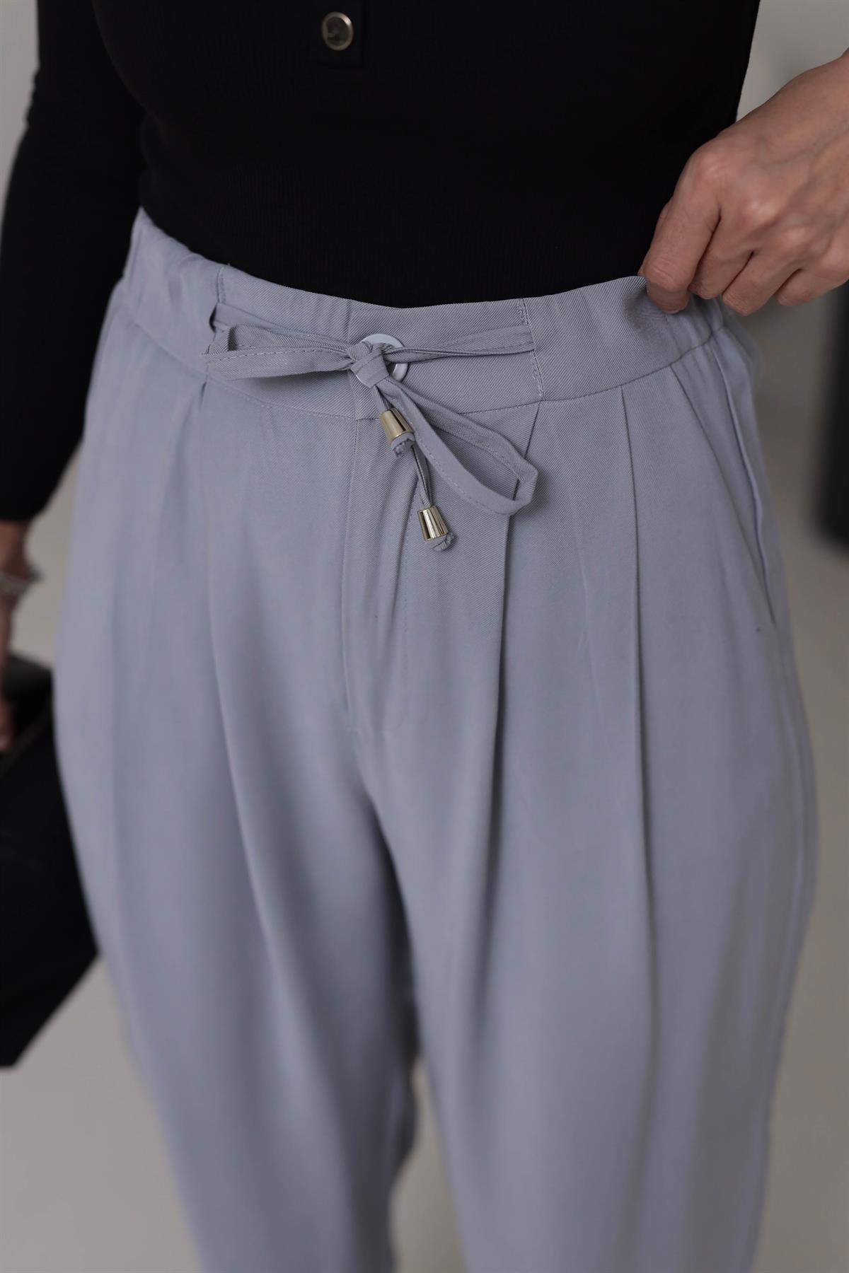 0266 Önden Bağcıklı Tencel Kumaş Havuç Pantalon AÇIK GRİ
