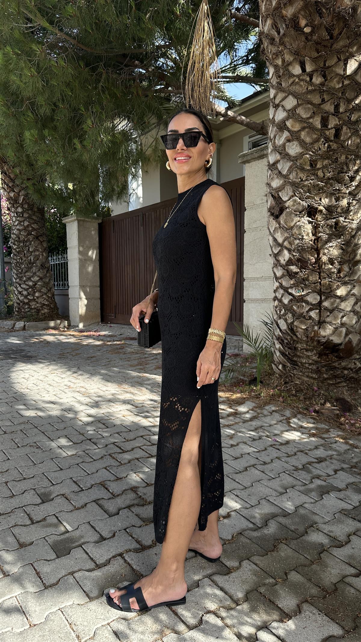 0039 Sıfır Yaka Astarlı Ajurlu Elbise