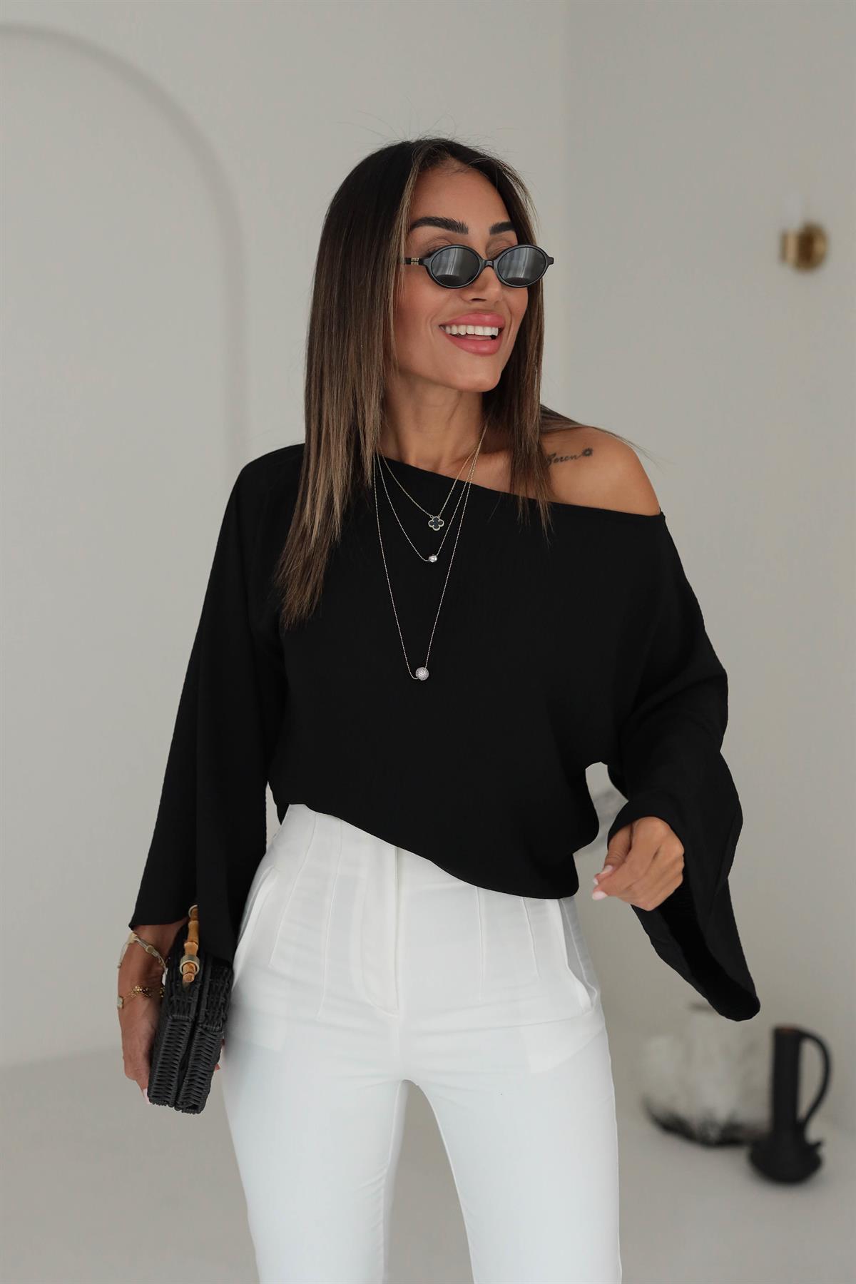 İthal Aerobin Kayık Yaka Bluz