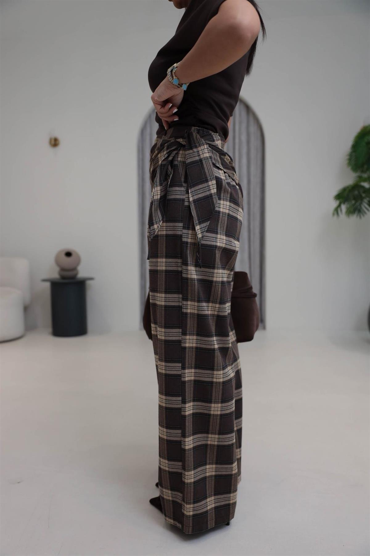 1508 Arka Bel Lastikli Bağlama Detaylı Ekose Pantolon KAHVE