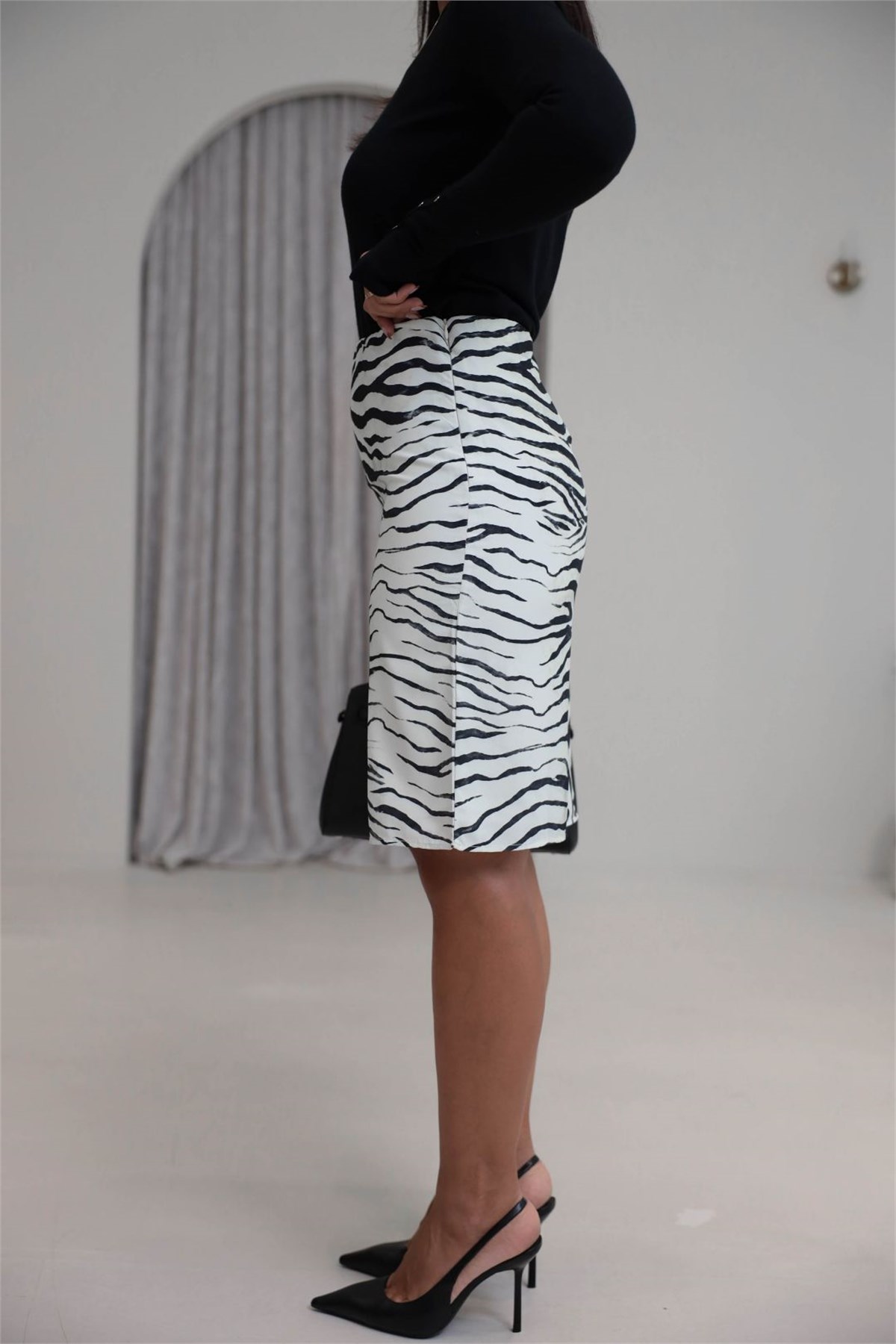 4267 Zebra Desen Astarlı Kalem Etek EKRU
