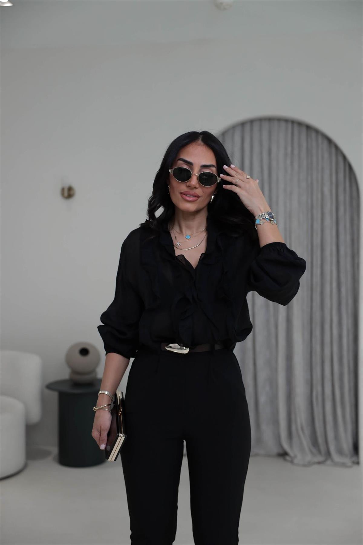 5023 Yaka Fırfırlı Liyosel Bluz SİYAH