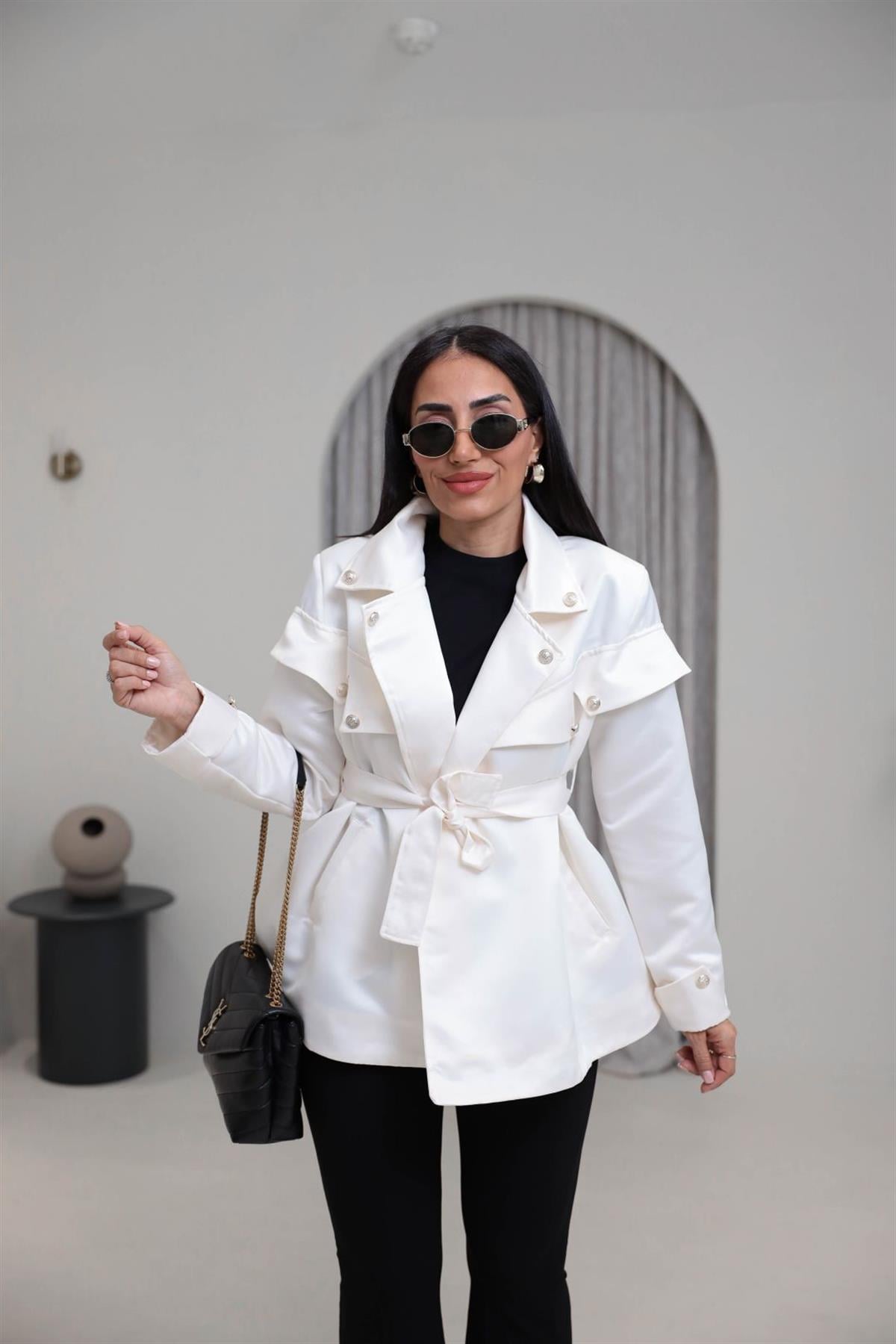 302 Gold Düğmeli Kuşaklı Saten Ceket EKRU