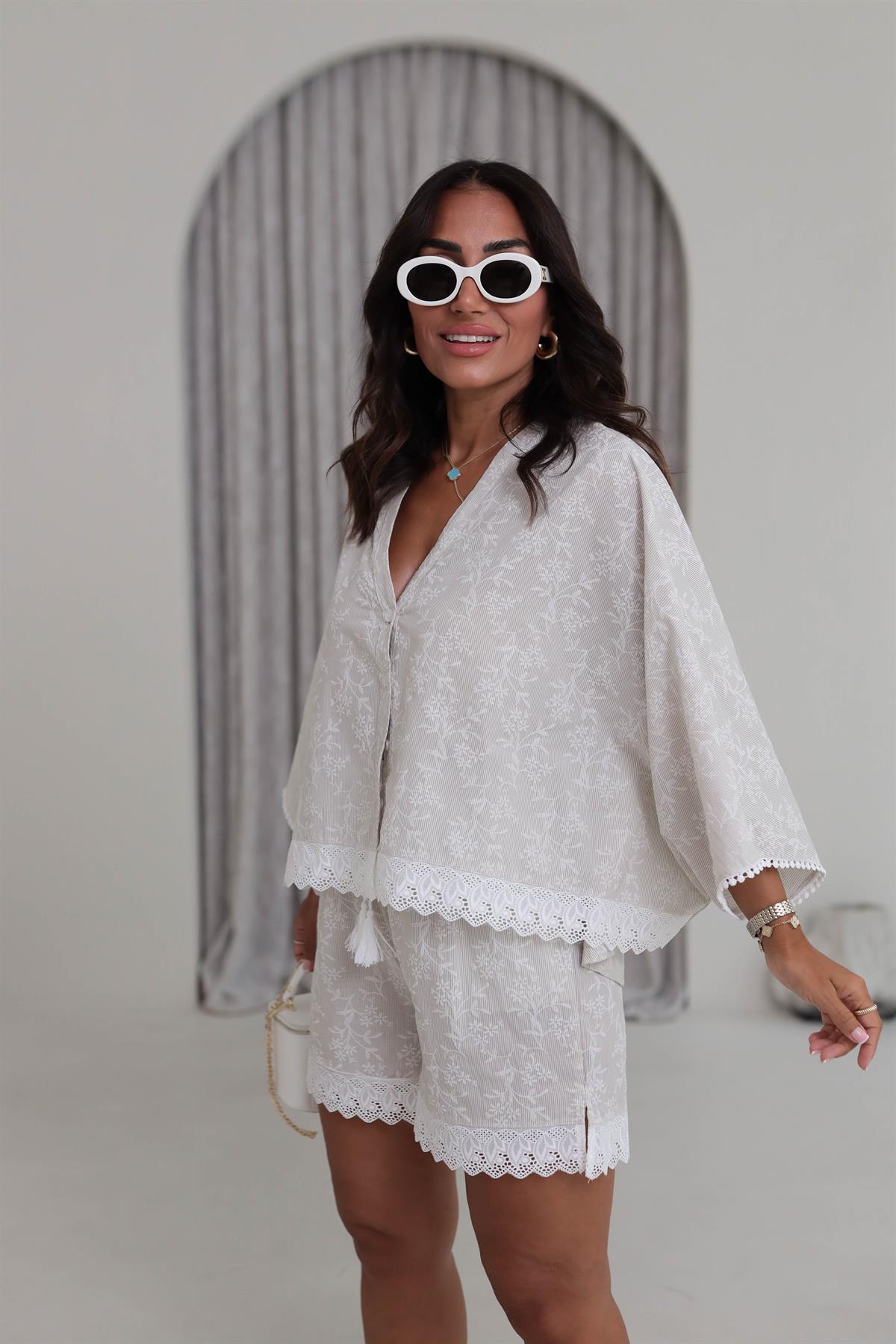 8773-Y İthal Fistolu Şortlu Rahat Takım BEJ