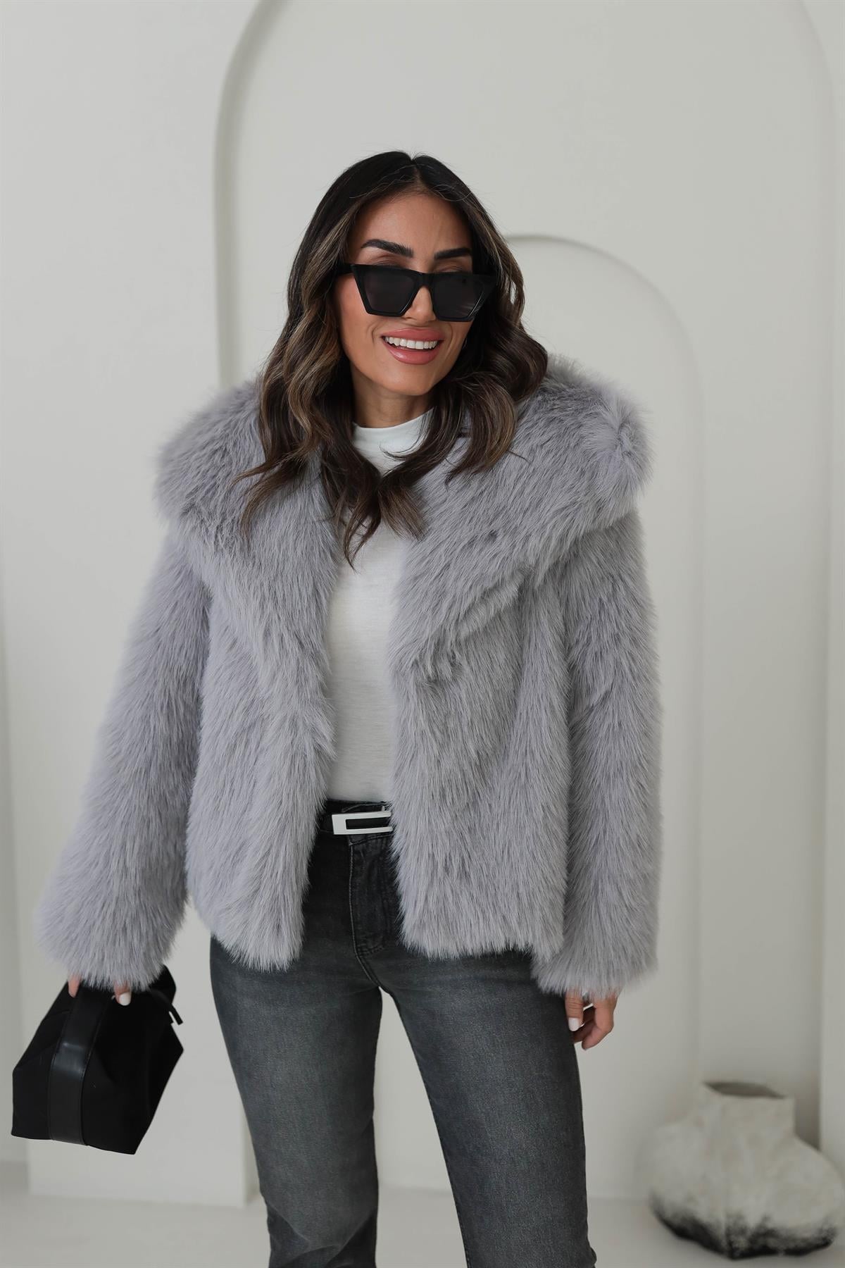 2429 Ara Boy Yakalı Kürk GRİ