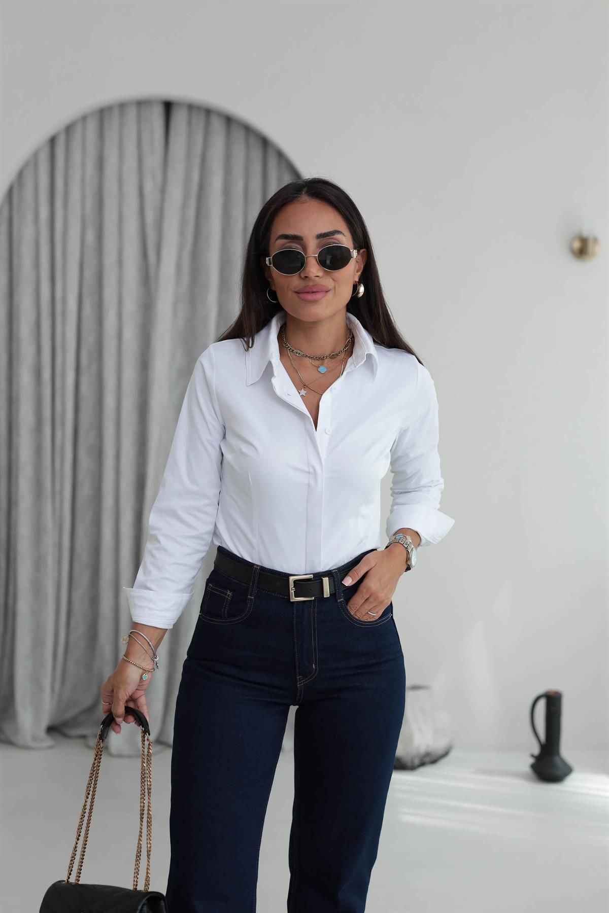 3903 Gizli Düğmeli Likralı Viskon Gömlek BEYAZ