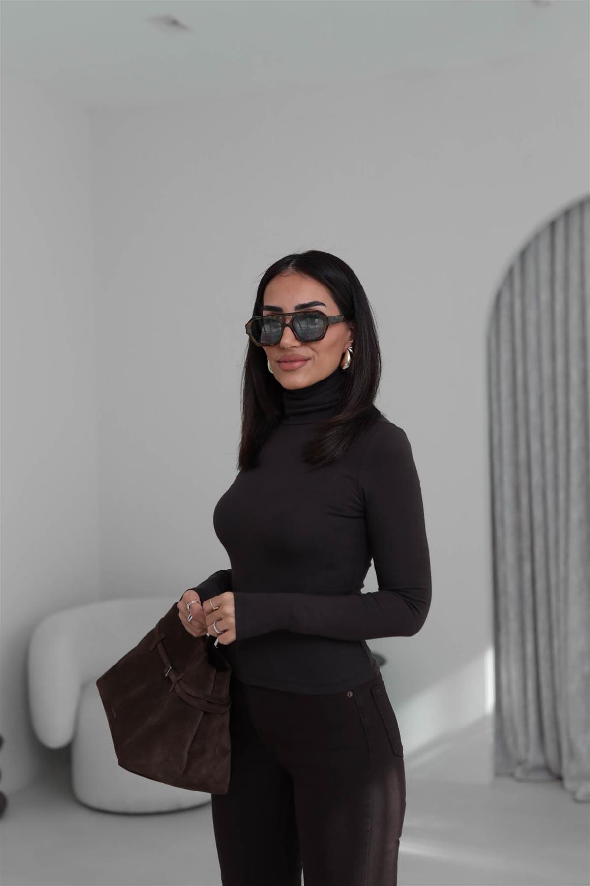 1710 Kolu Yırtmaçlı Balıkçı Yaka Bluz KAHVE