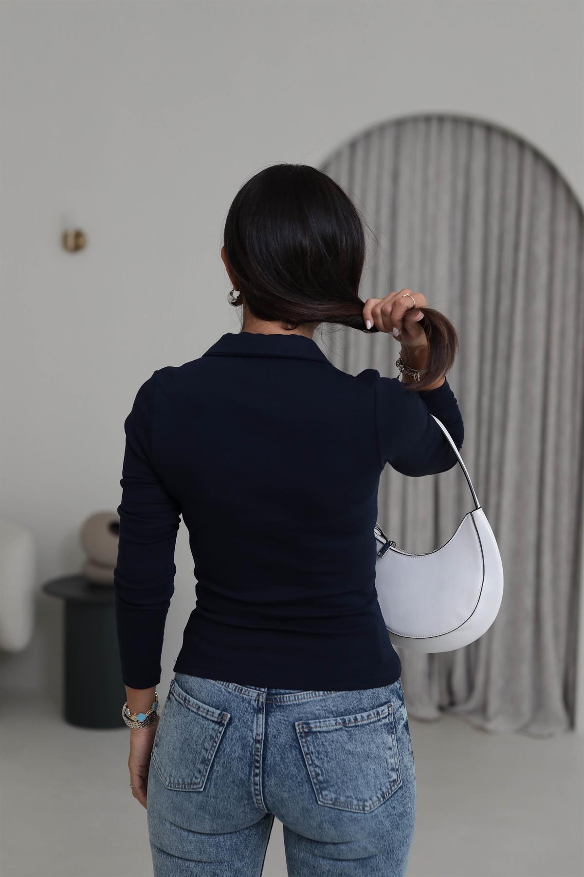 0626 Polo Yaka Uzun Kol Likralı Bluz LACİVERT