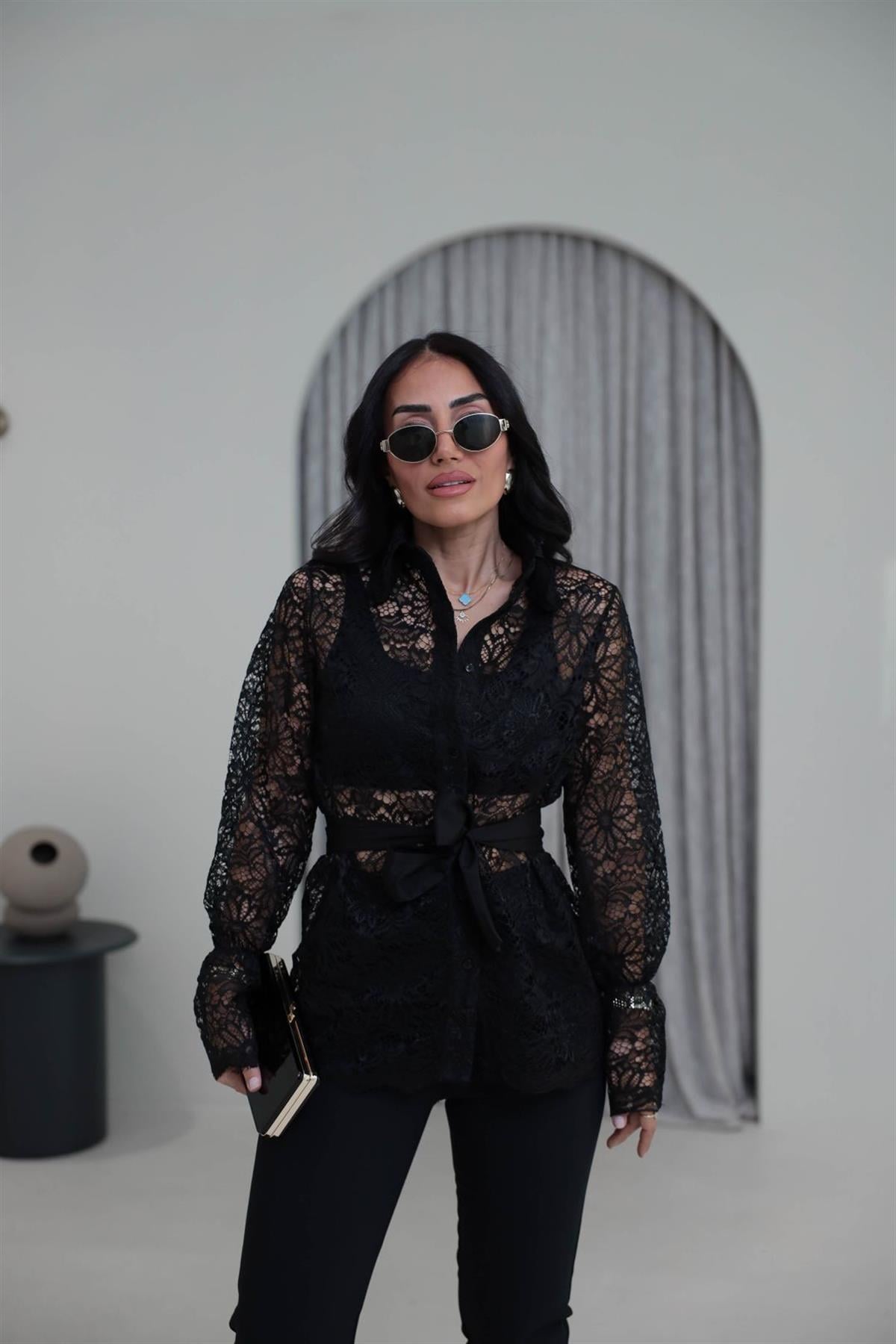 3152 Kuşaklı Dantel Gömlek SİYAH