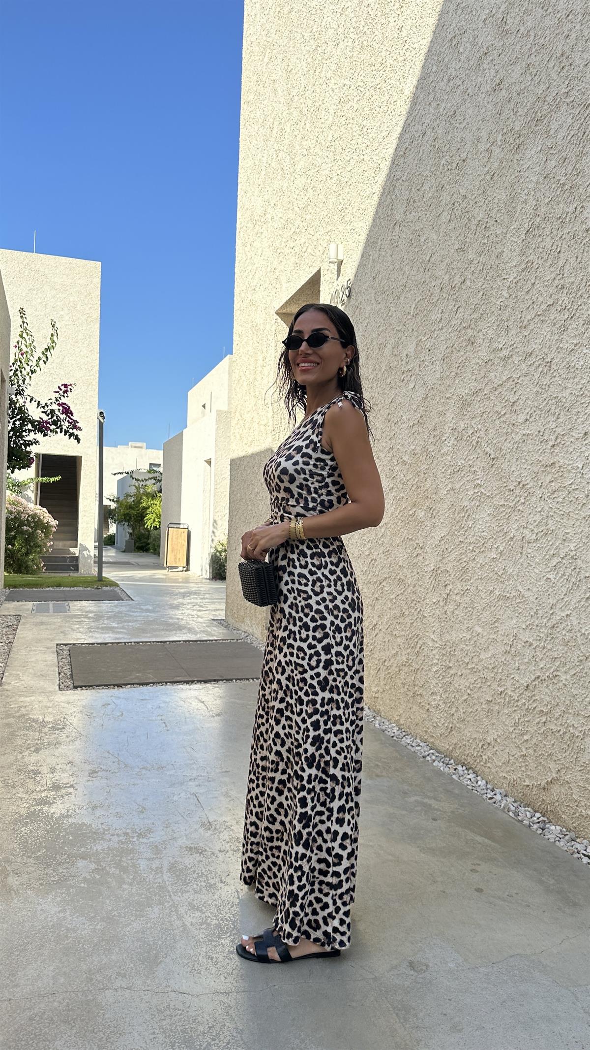 6434 Leopar Desen Tek Omuz Tulum