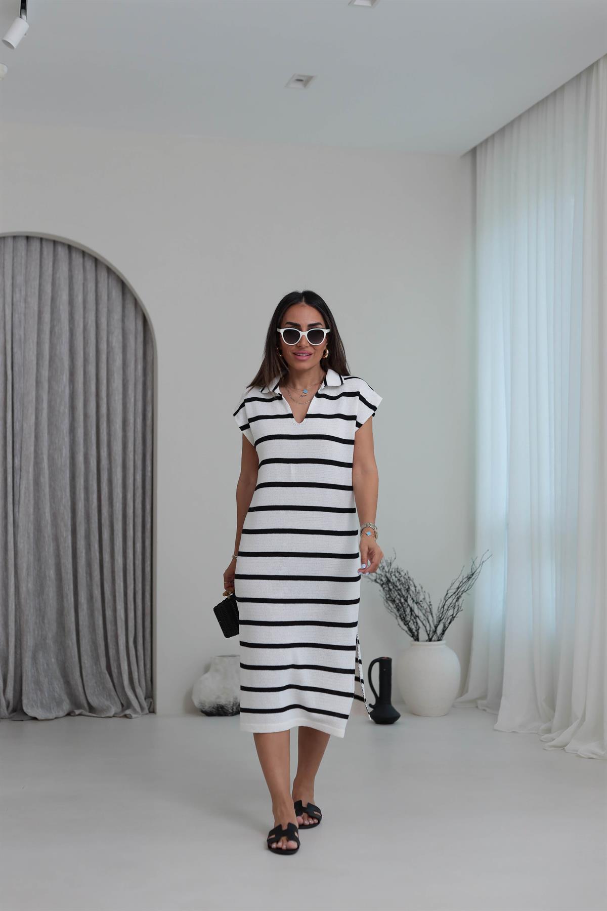 0097 Yanları Yırtmaçlı Polo Yaka Çizgili Triko Elbise ÇİZGİLİ