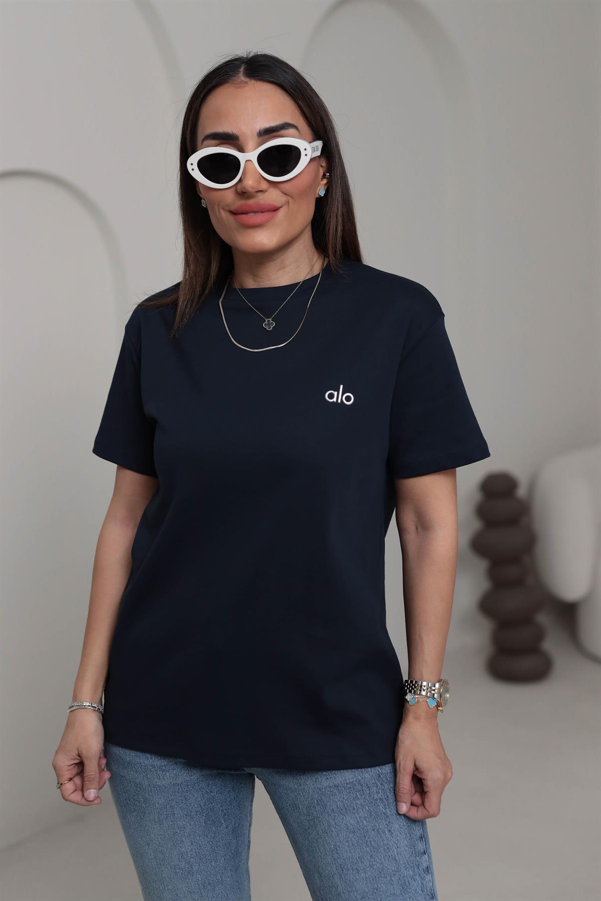 1022 Bisiklet Yaka Gümüş Yazı Detaylı Tshirt LACİVERT